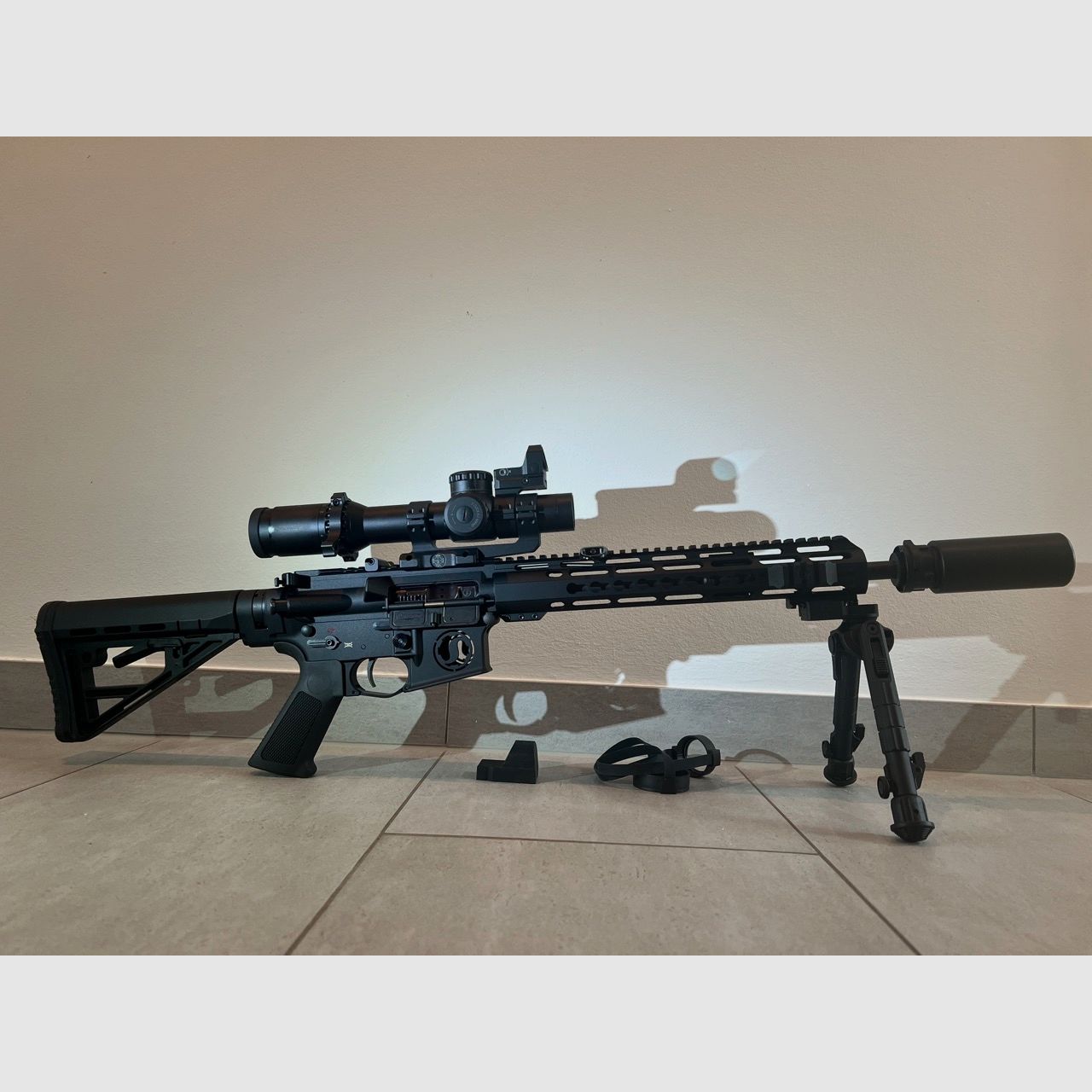 Vente privée : Schmeisser AR15 Dynamic Custom-Paket .223 Rem. – Comme neuf !