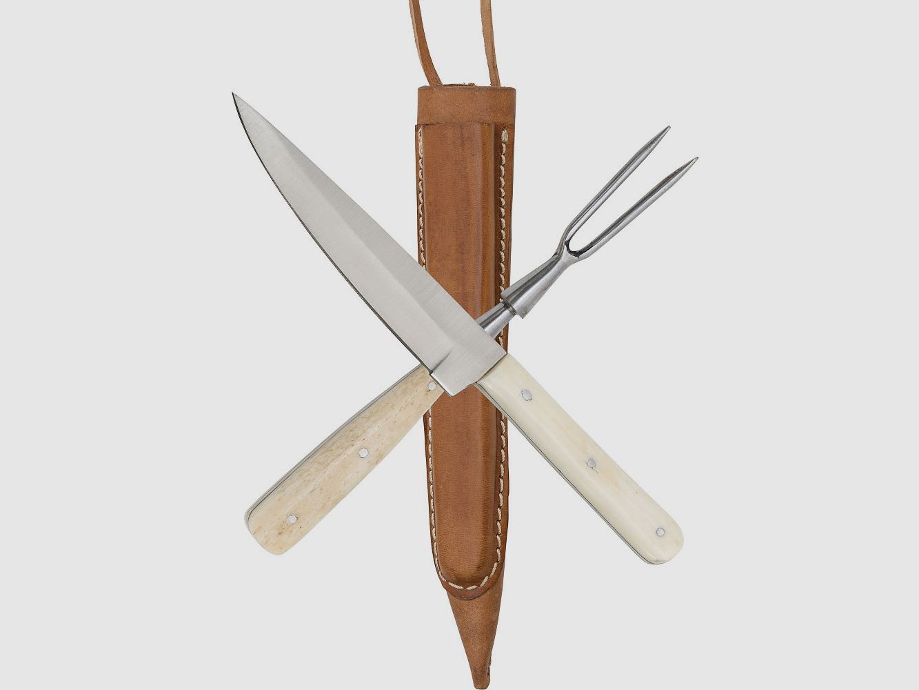 Mittelalterliches Besteckset aus Kunstknochen