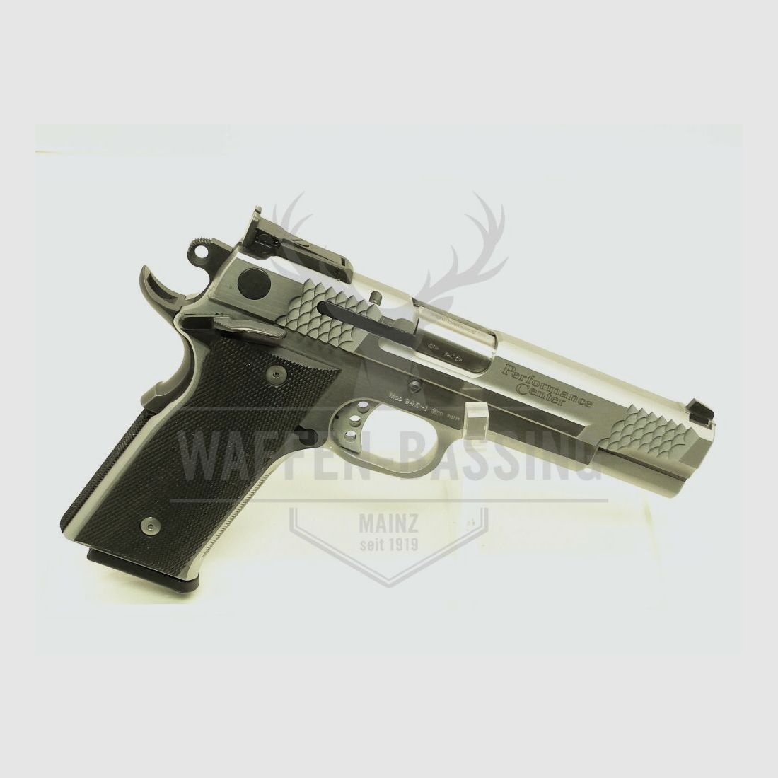 Smith & Wesson PC 945-1, image 1 sur 4