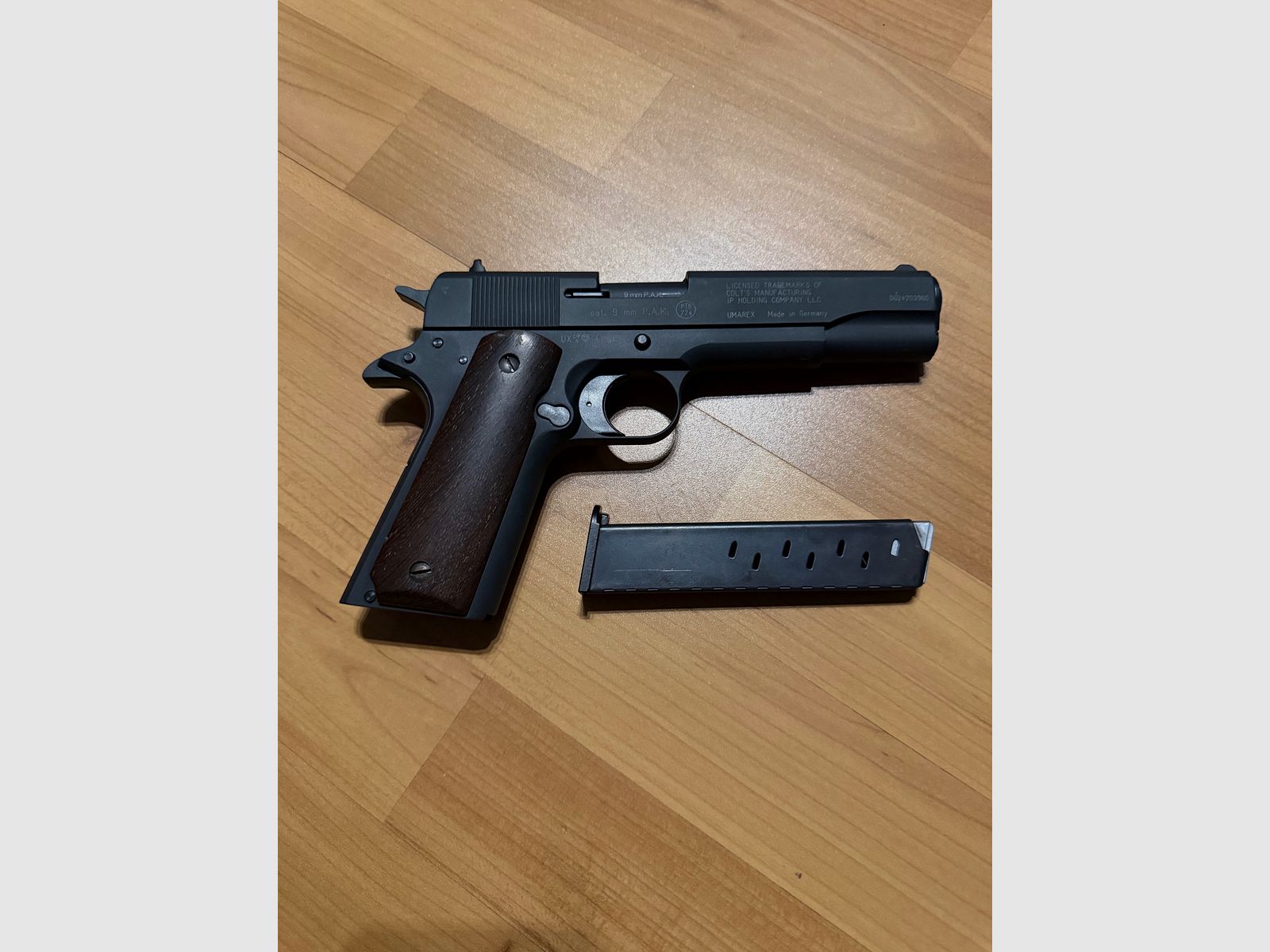 Colt 1911 Schreckuss Pistole 9mm PAK