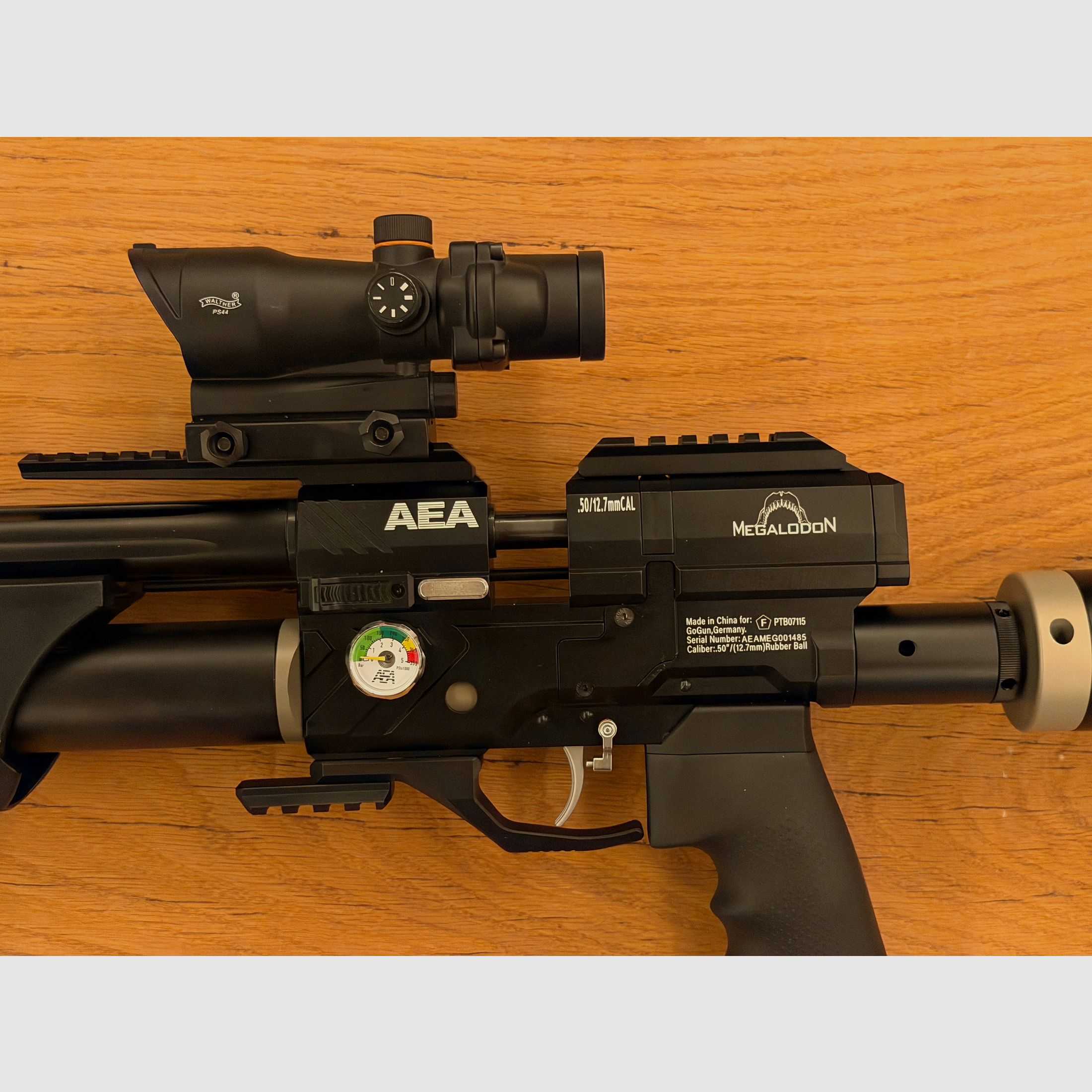 AEA Megalodon+ !! 1500 shots!! +JADS silencer + spring tensioner + lots of accessories