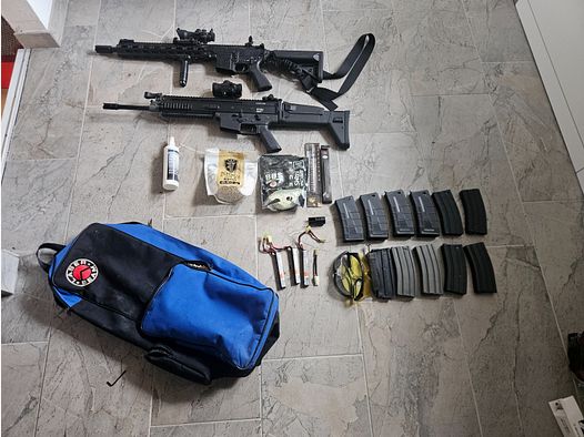 Duże Begadi S-AEG Starter-Set: MK16 (SCAR-L) & M4 M-LOK inkl. 10 magazynków, akumulatorów i kompletnego wyposażenia w kamuflażu Flecktarn
