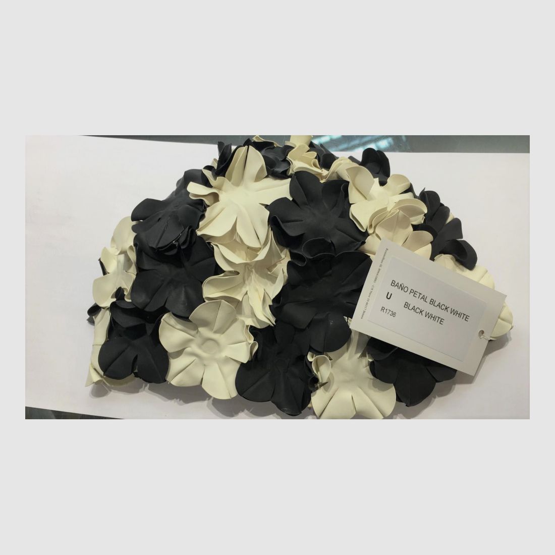 Zwemcap Deco Petal Zwart Wit, afbeelding 2 van 2