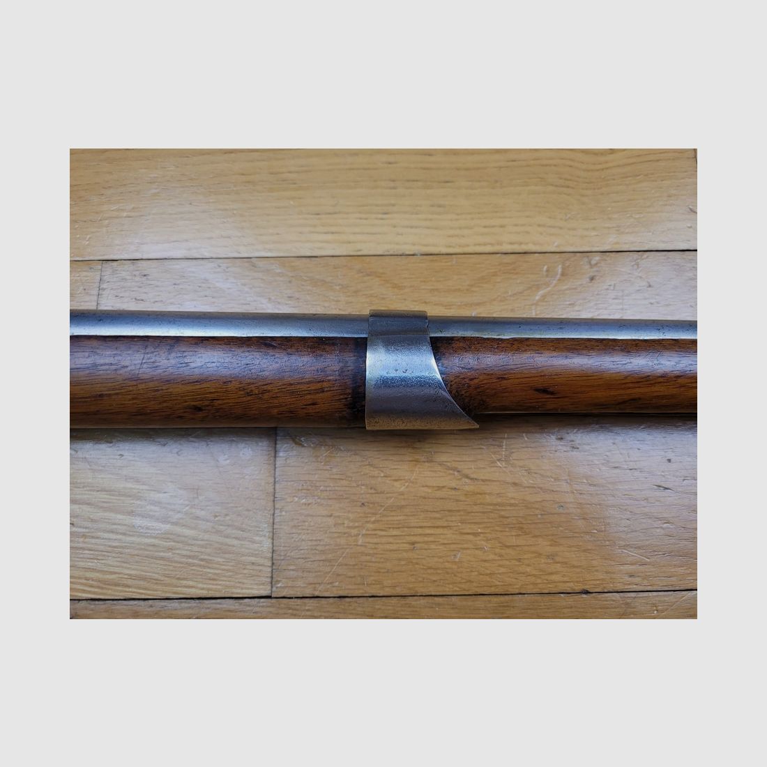 Rifle de infantería francés raro 1763 / 1766 – completo y muy cercano a su estado original – Culata en "pata de vaca" y madera original – Muy hermosa cerradura conforme – Todos los tornillos originales – alrededor de 1770 – reinado de Luis XV – 144 cm – ¡Estado raro!, imagen 6 de 26