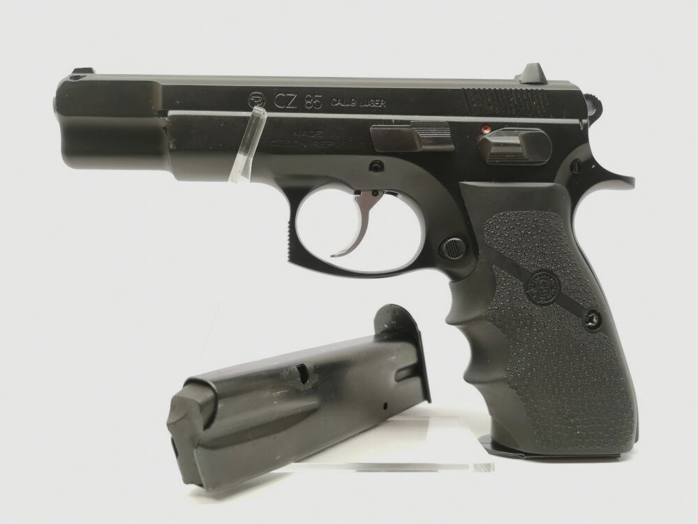 CZ Uhersky Brod 85 mit Wechselsystem "Kadet"