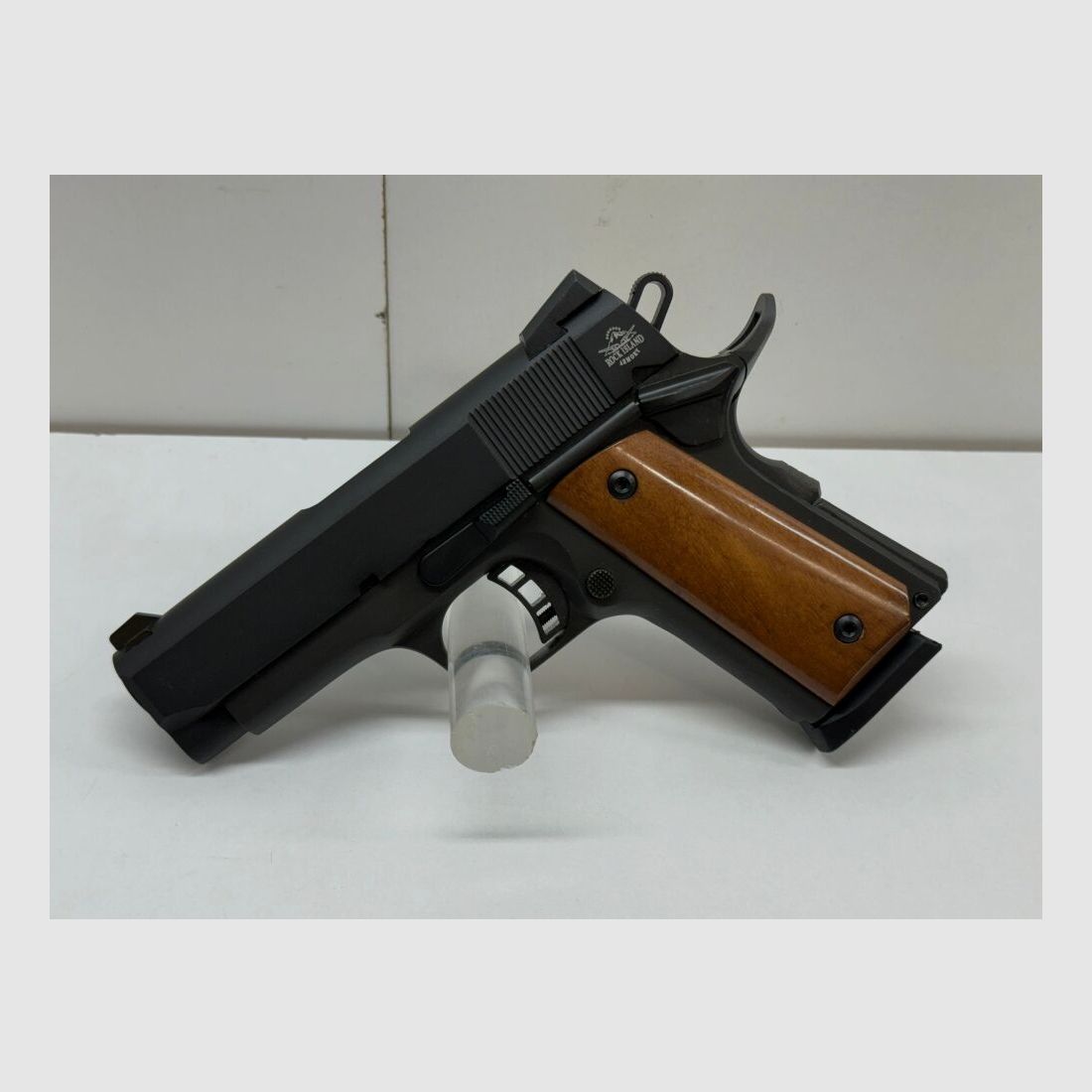 ARMSCOR Rock Standard 1911 A1 CS Commander Class - Waffen Friedrichs