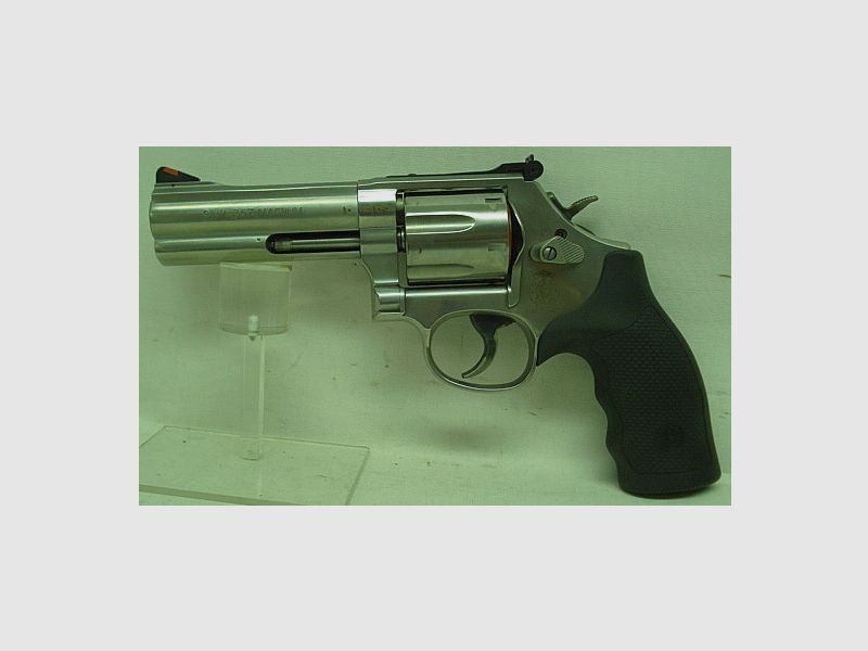 686-4 4'' stainless - .357Mag