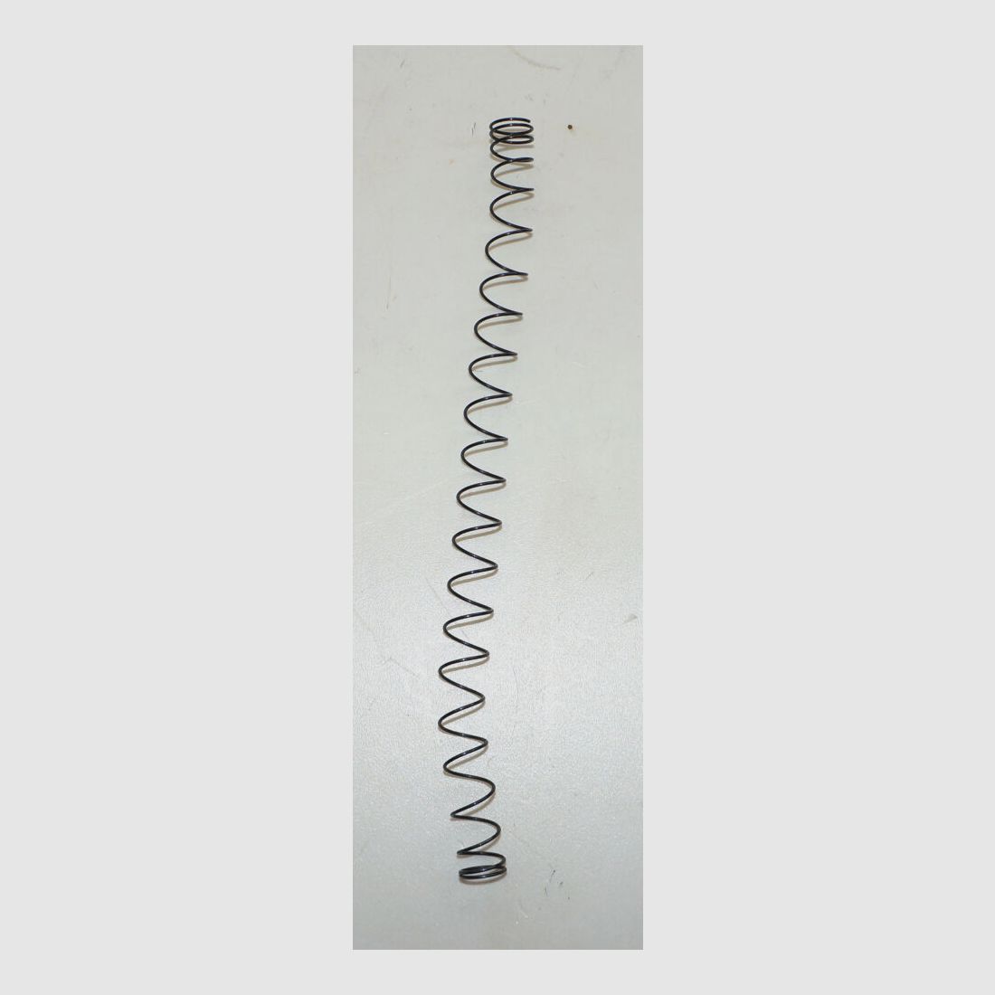 Fábrica de armas de Berna Gebr. Resorte del cargador, redondo para pistola de ordenanza suiza Parabellum 1900, 1906, 1929 Cal. 7,65mmPara P08