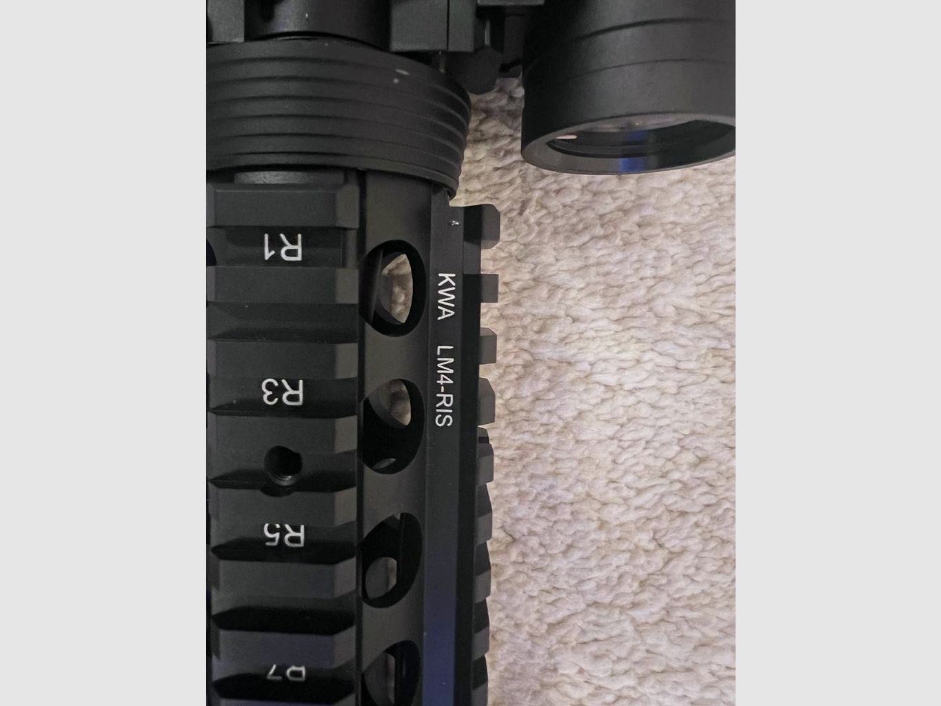 KWA LM4 RIS GBB – Neuwertig mit Red Dot, Tasche & Zubehör