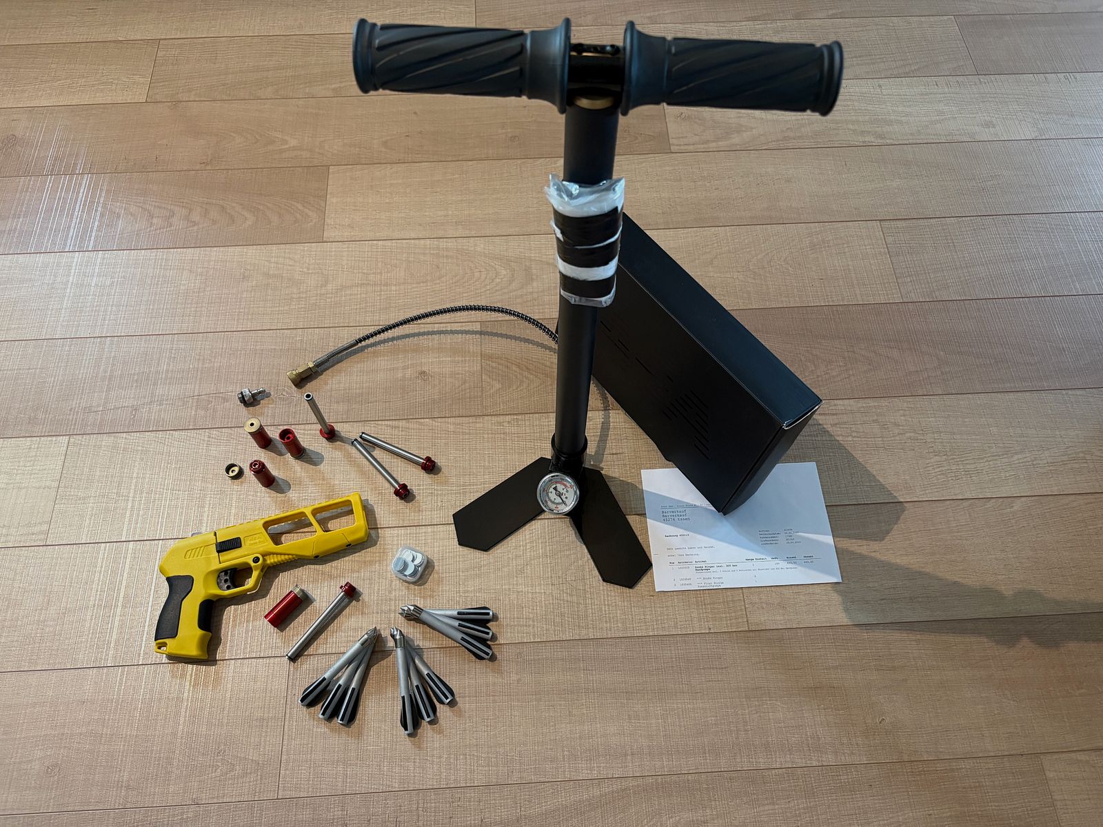 Scuba Ringer harpoon with accessories