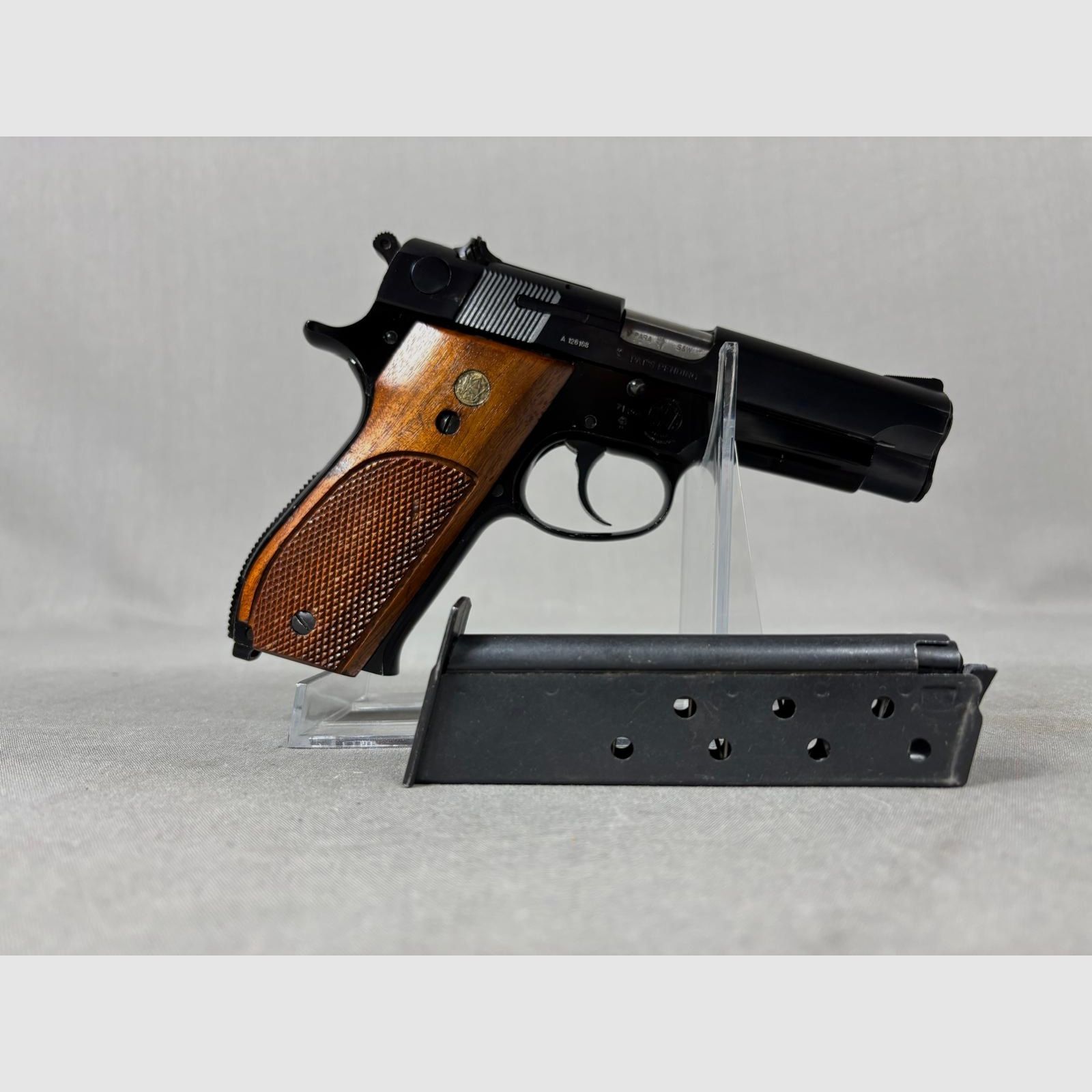 Smith & Wesson 39-2 in 9mm Luger
