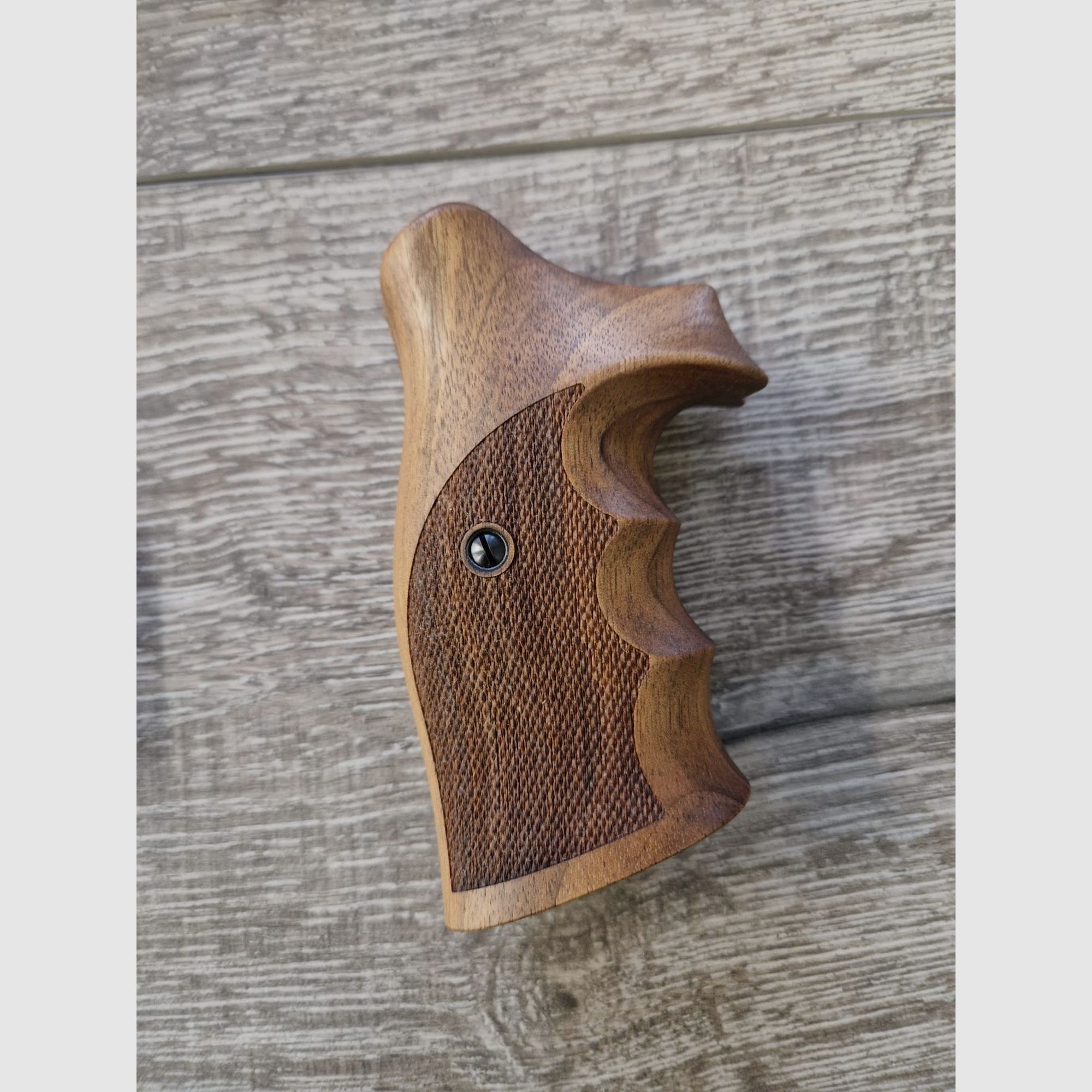 Griffschalen S&W K / L Holz, Bild 1 von 2