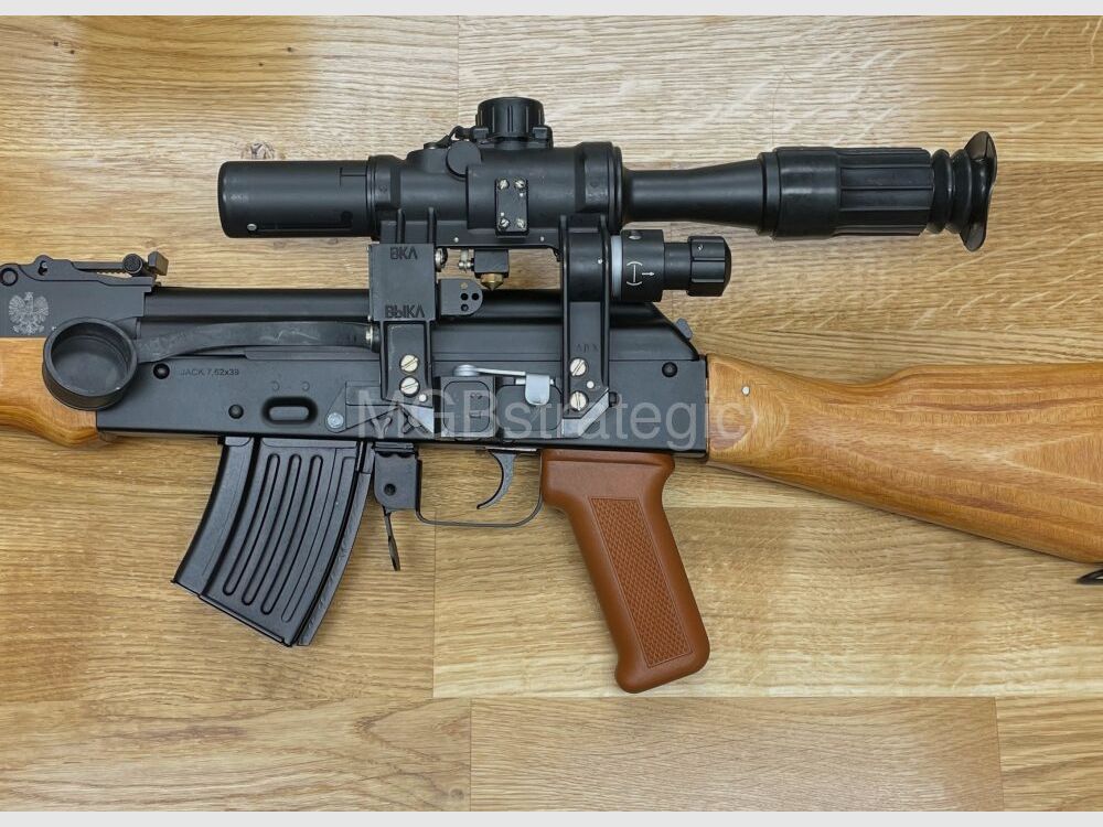 WBP Jack - carabina semiautomatica 7,62x39 - sistema AKM AK47 AK74 con calciatura in legno stratificato - il bayonetta può essere montata - Made in Poland - novità!