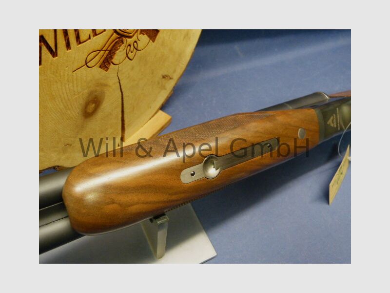 Akkar Churchill 520 Hunting
