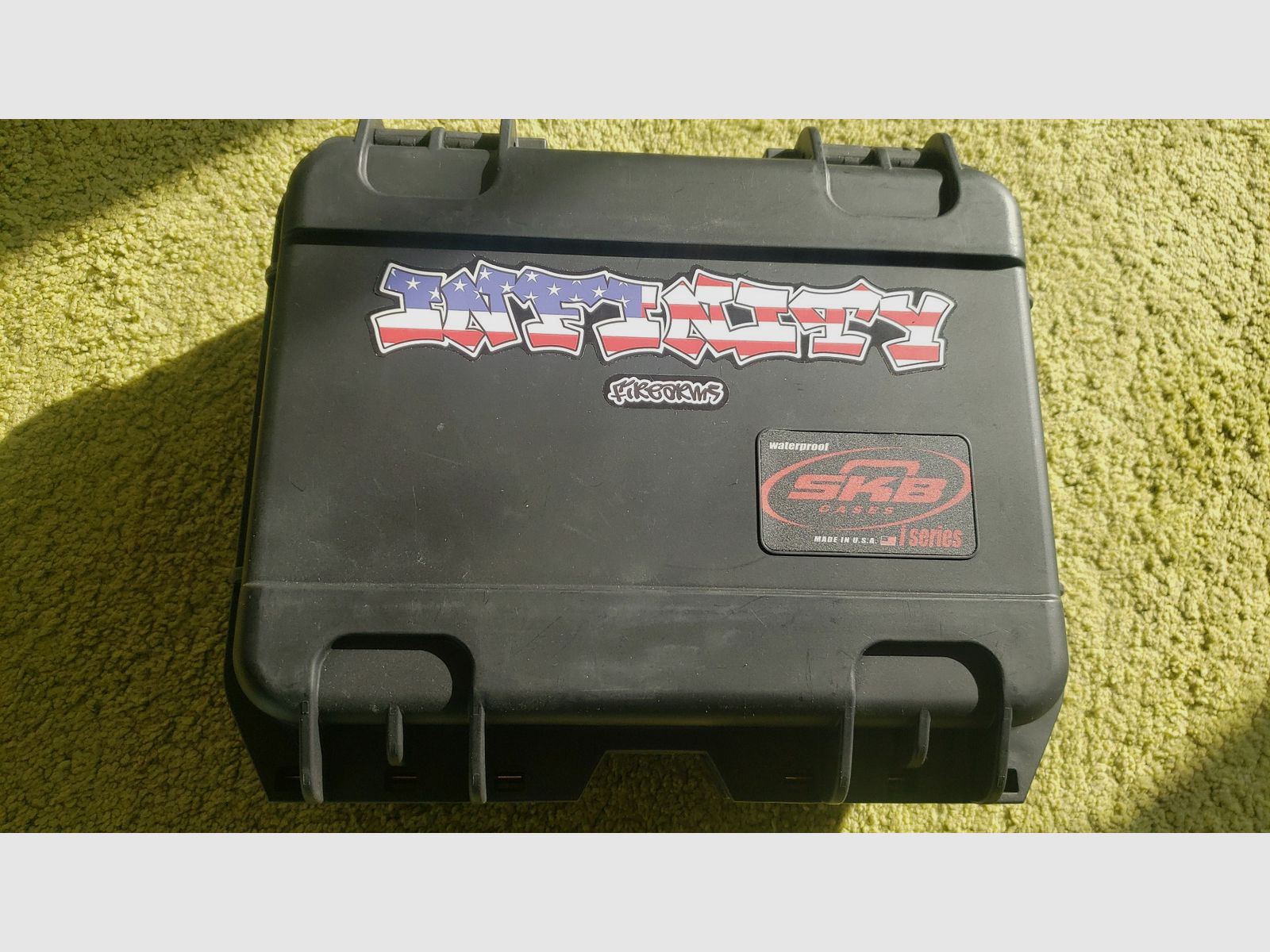 Infinity 2011, longueur de course 5", .40 S&W, pistolet semi-automatique pour le sport IPSC