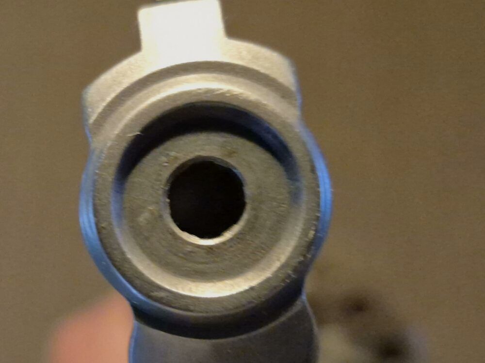 S&W 617-2