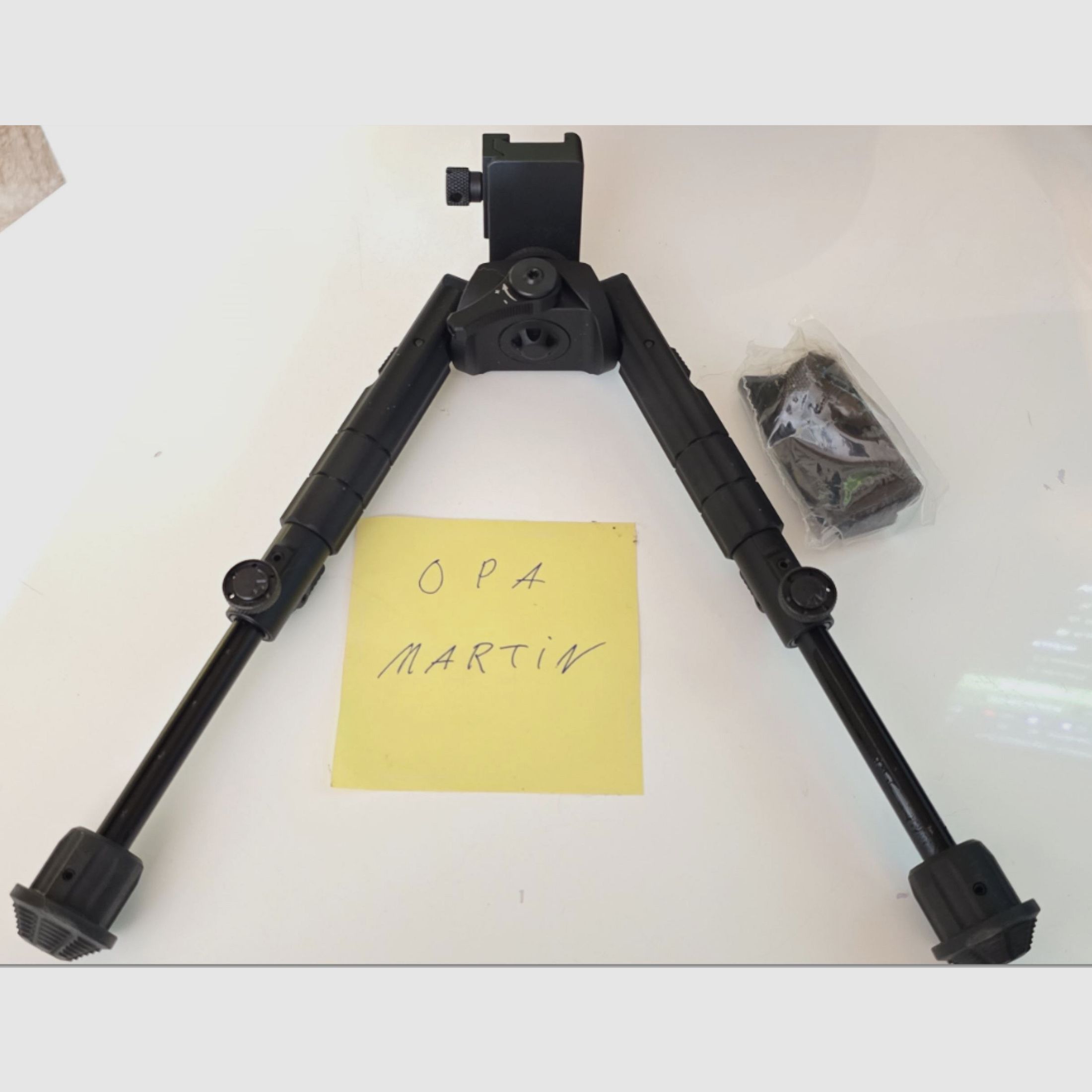 UTG® Recon 360® TL BIPOD, 6,6"-9,1" Mittelhöhe, Picatinny