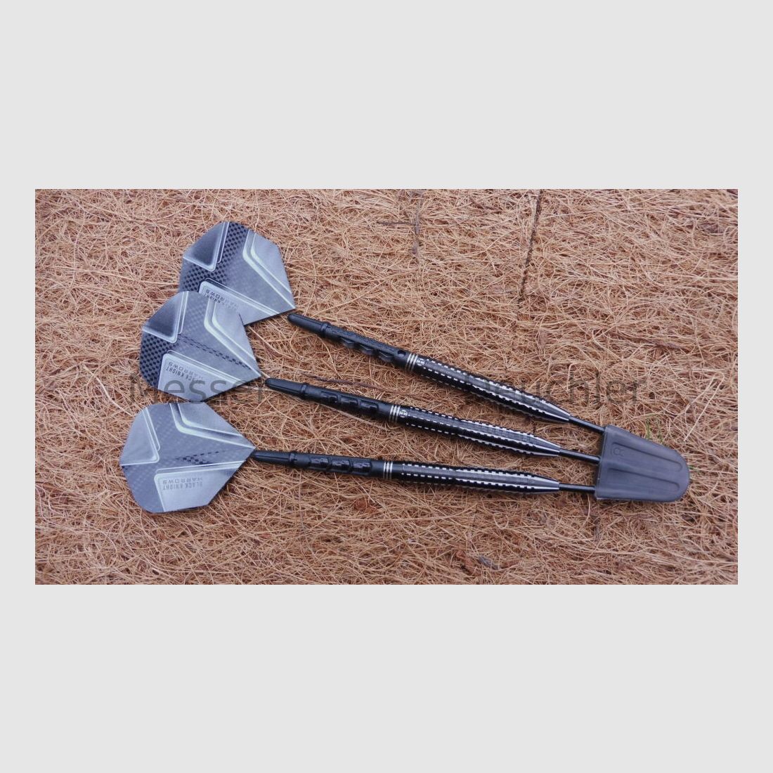 Harrows Black Knight Dart 90% N/T