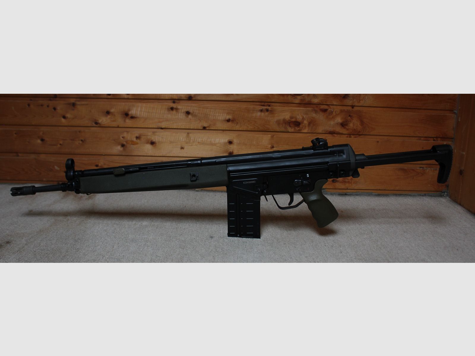 Ungeschossenes Umarex VFC Co2 G3 Ausf. G3A4 mit Original H&K Griff, Ladehebel, Schubschaft + Trapez Handschutz