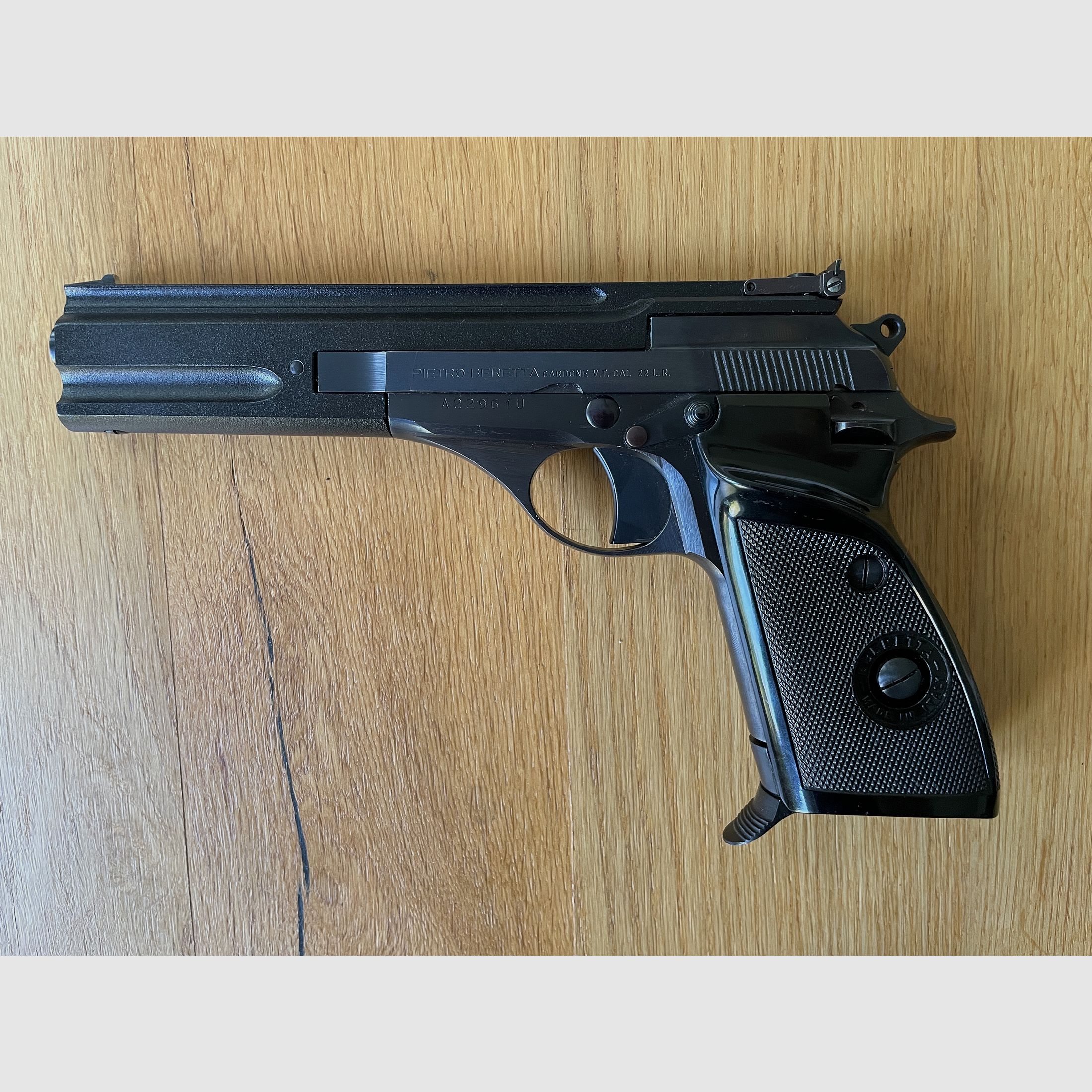 Beretta Mod. 76 small caliber