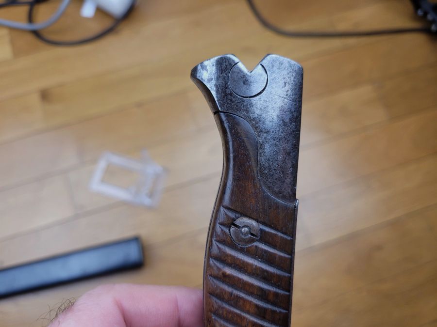 Rarissime baïonnette « V notch » 98/05 – pommeau usiné en V – Police Weimar – Prusse- Scie meulée en plus !- TOP !, image 18 sur 22