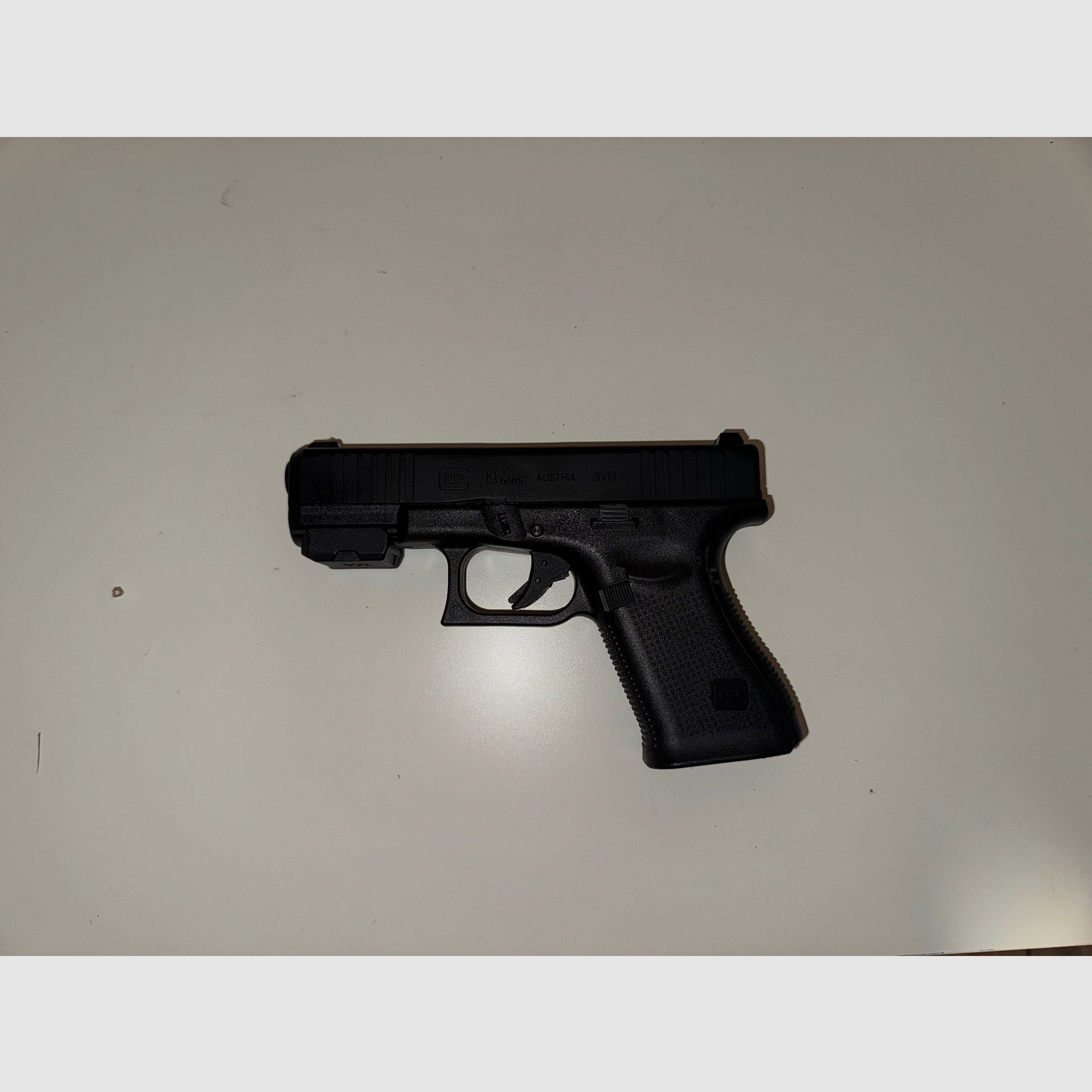 Airsoft Komplett-Set: Begadi M4 NOVA + neue Glock 19 + Gear – neuwertig Preis: 989,99 € VB