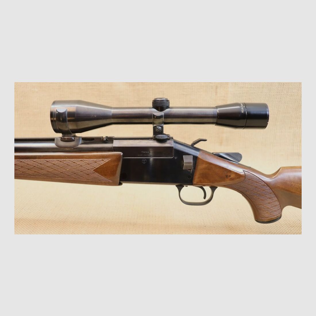 TIKKA, cal. 12/70 - .222Rem, incl. Kahles Helia Super - 6 x 42 - reticle 1 12/70;.222Rem