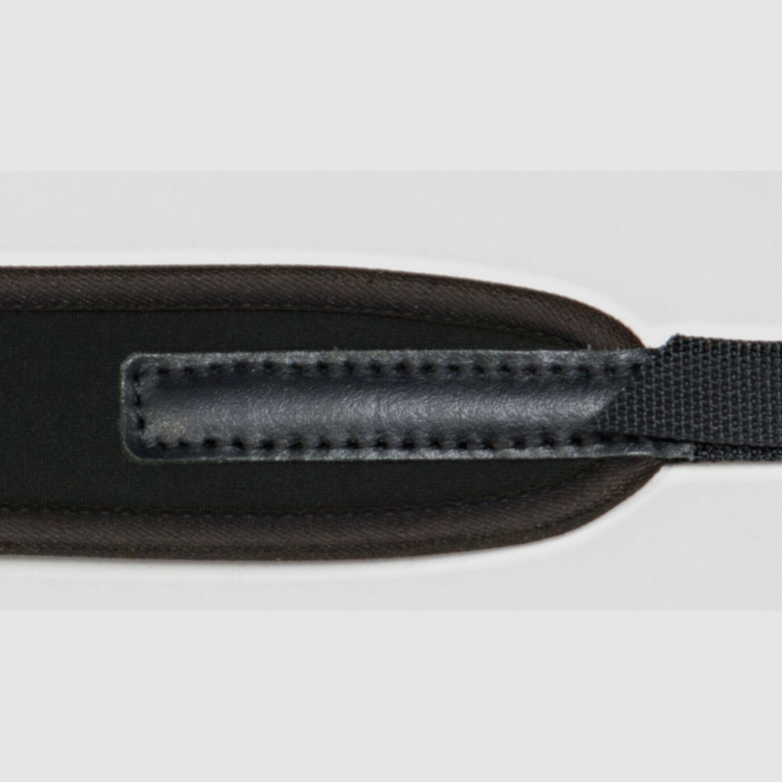 AKAH Cinghia per Fucile Universale in Neoprene Super Elastico