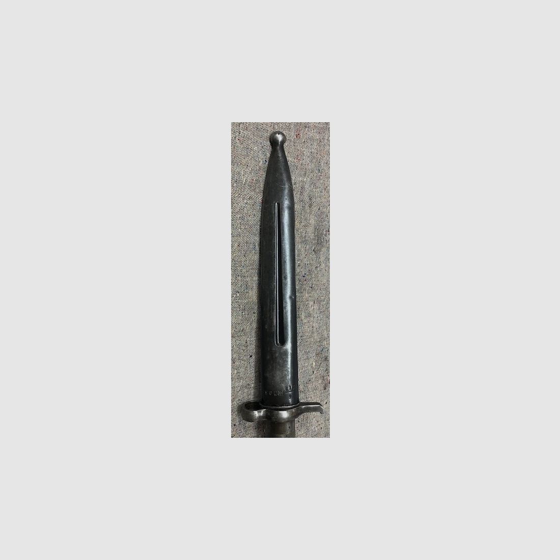 Schwedisches Bajonett Modell 1896 für den Schwedenmauser. Der Hersteller ist die Firma E.J.A.B. - Eskilstuna Jernolegets Aktion Bolaget in Eskilstuna / Schweden.