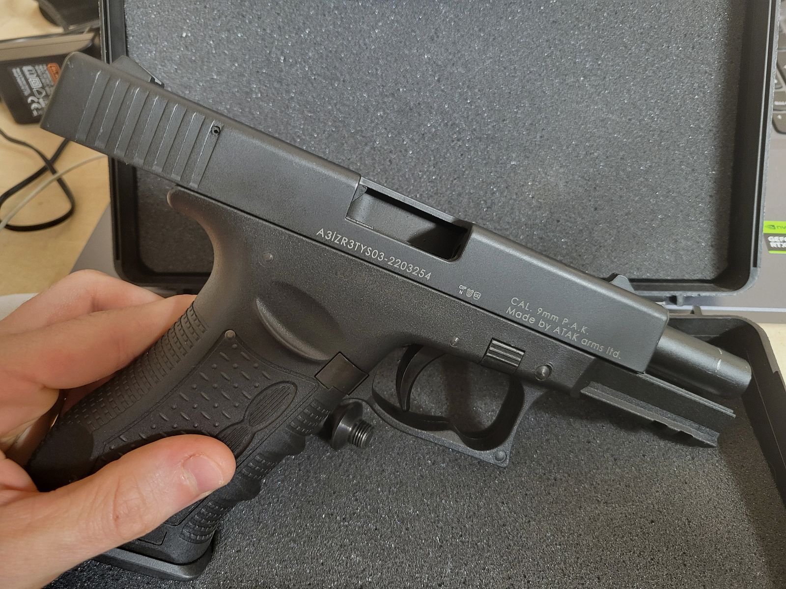 Zoraki 917 schwarz 9mm P.A.K. wenig genutzt