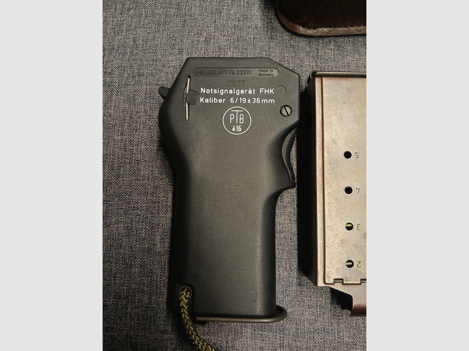 2x Signalpistole Heckler & Koch fhk19 mit Tasche 
