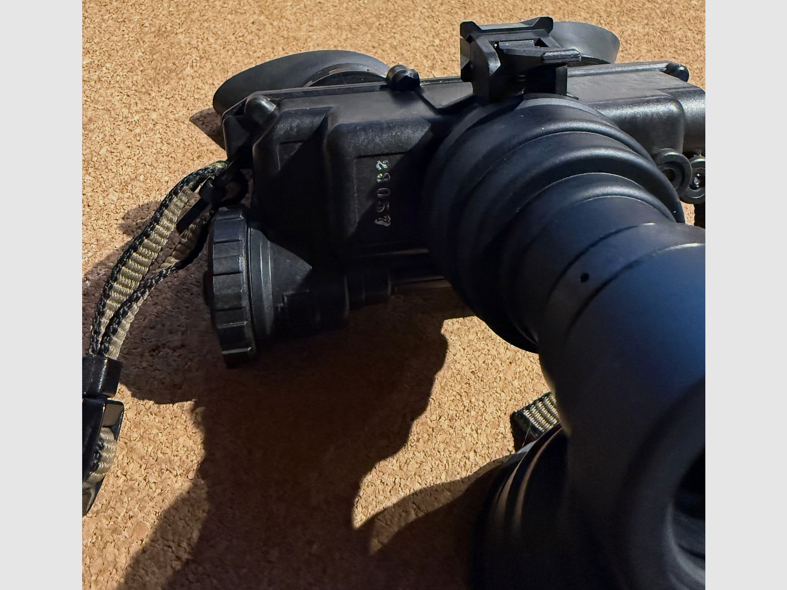 Oryginalne amerykańskie gogle noktowizyjne AN / PVS-7B