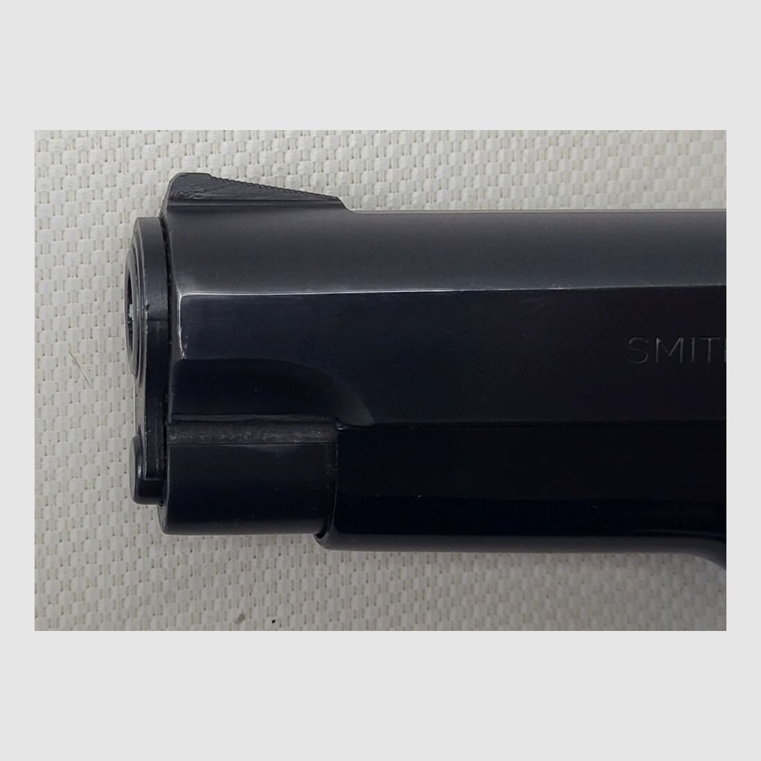 Smith & Wesson 39-2