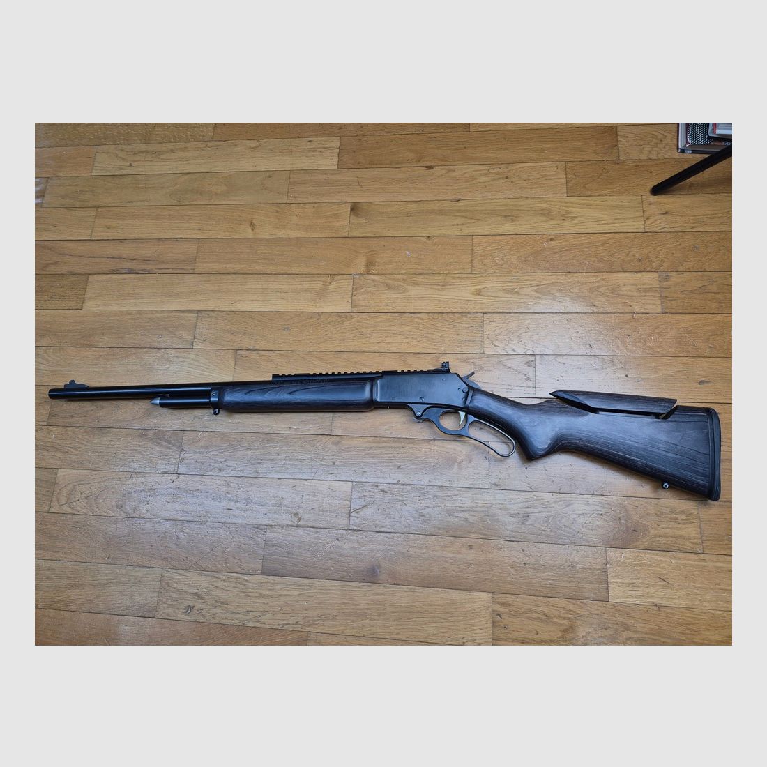 Espléndido rifle Marlin de acción por palanca – Modelo 1895 – Cal. 45-70 Gvt – Preparación especial con gatillo, puerto de carga suavizado y tapa de cargador Ranger Point – Rara culata ajustable FORM ET y culata original – Eje de palanca "Texas"! – Conjunto nuevo para una gran oportunidad! – ¡Arma nueva!, imagen 25 de 32