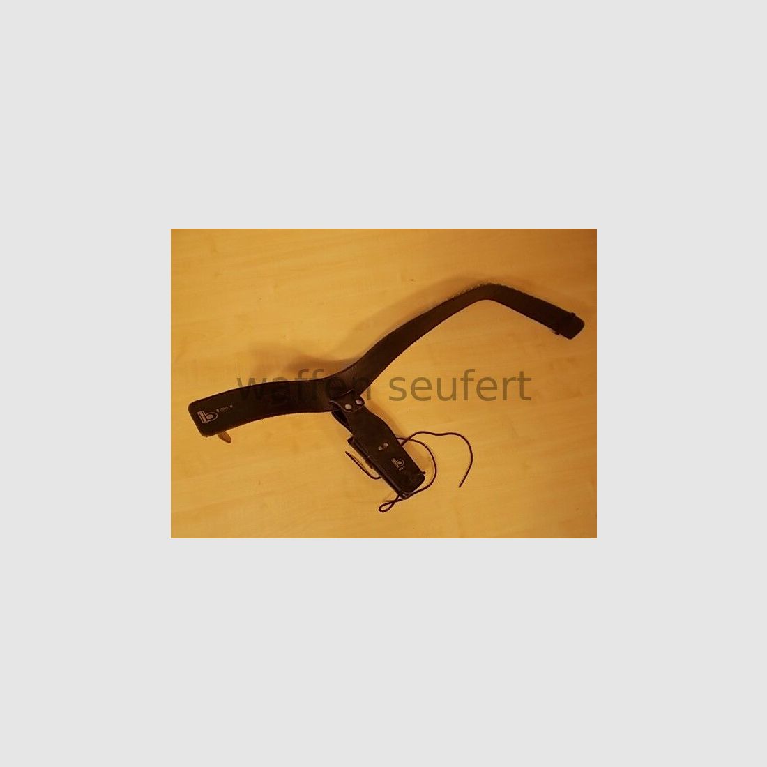 Bucheimer Westerngürtel + Holster für 6" Western-Revolver