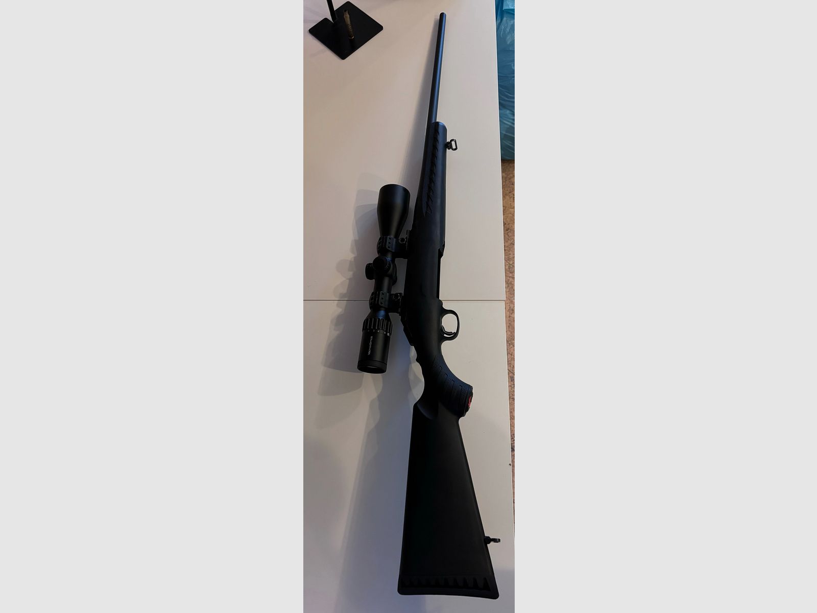 Ruger American Rifle, Linkssystem