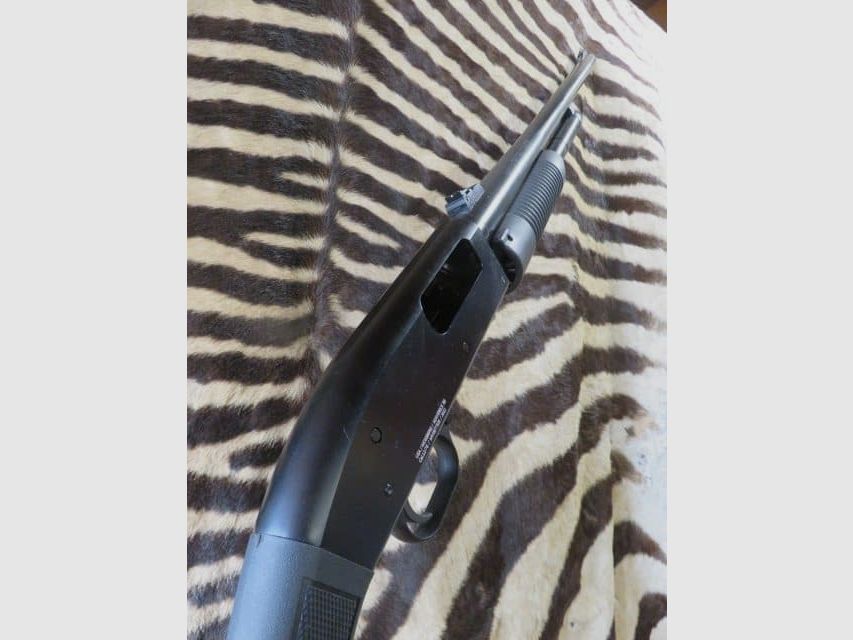 Pumpflinte MOSSBERG Maverick 88 Kal. 12/76 mit gezogenen Lauf 61 cm, Bild 7 von 9