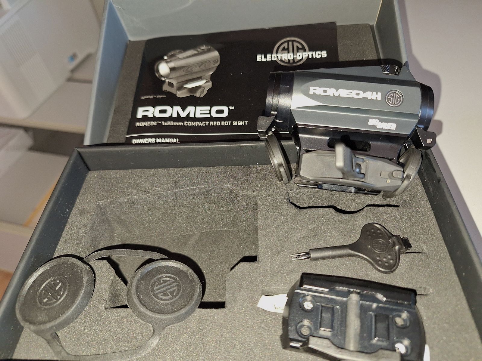 SIGSAUER Romeo 4H - red dot sight