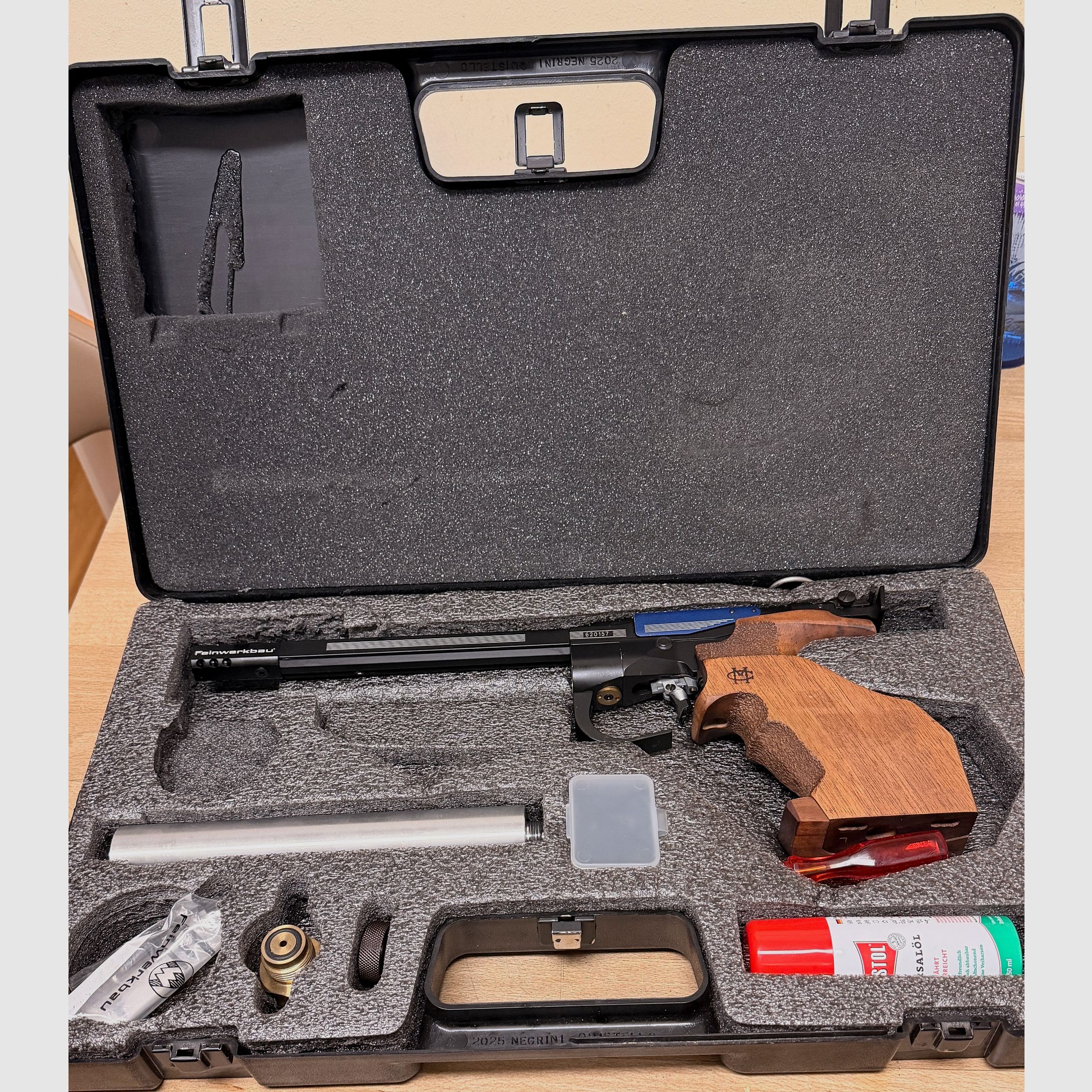 Air pistol Feinwerkbau P34