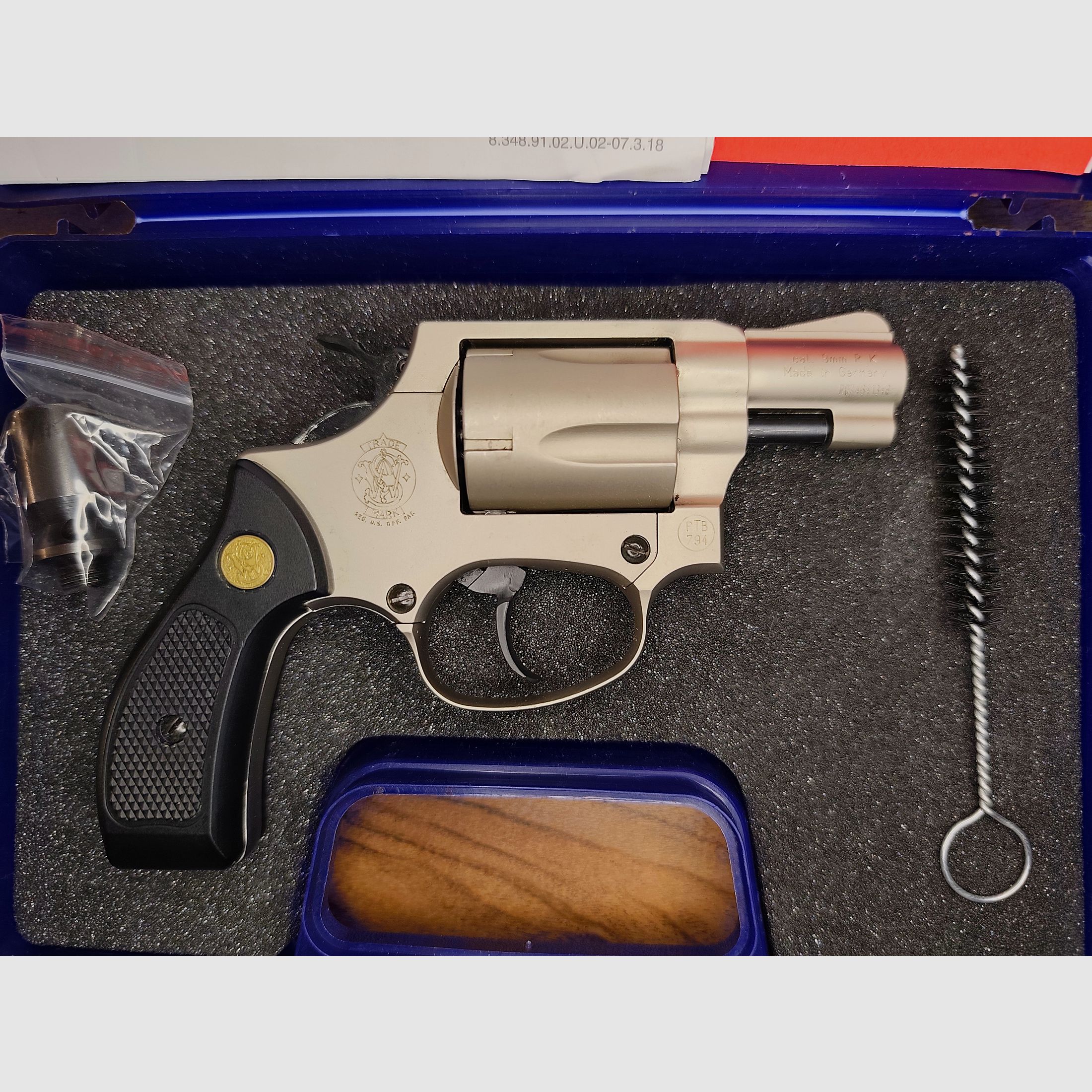 Smith & Wesson Chiefs Special blank firing revolver 9mm R.K.