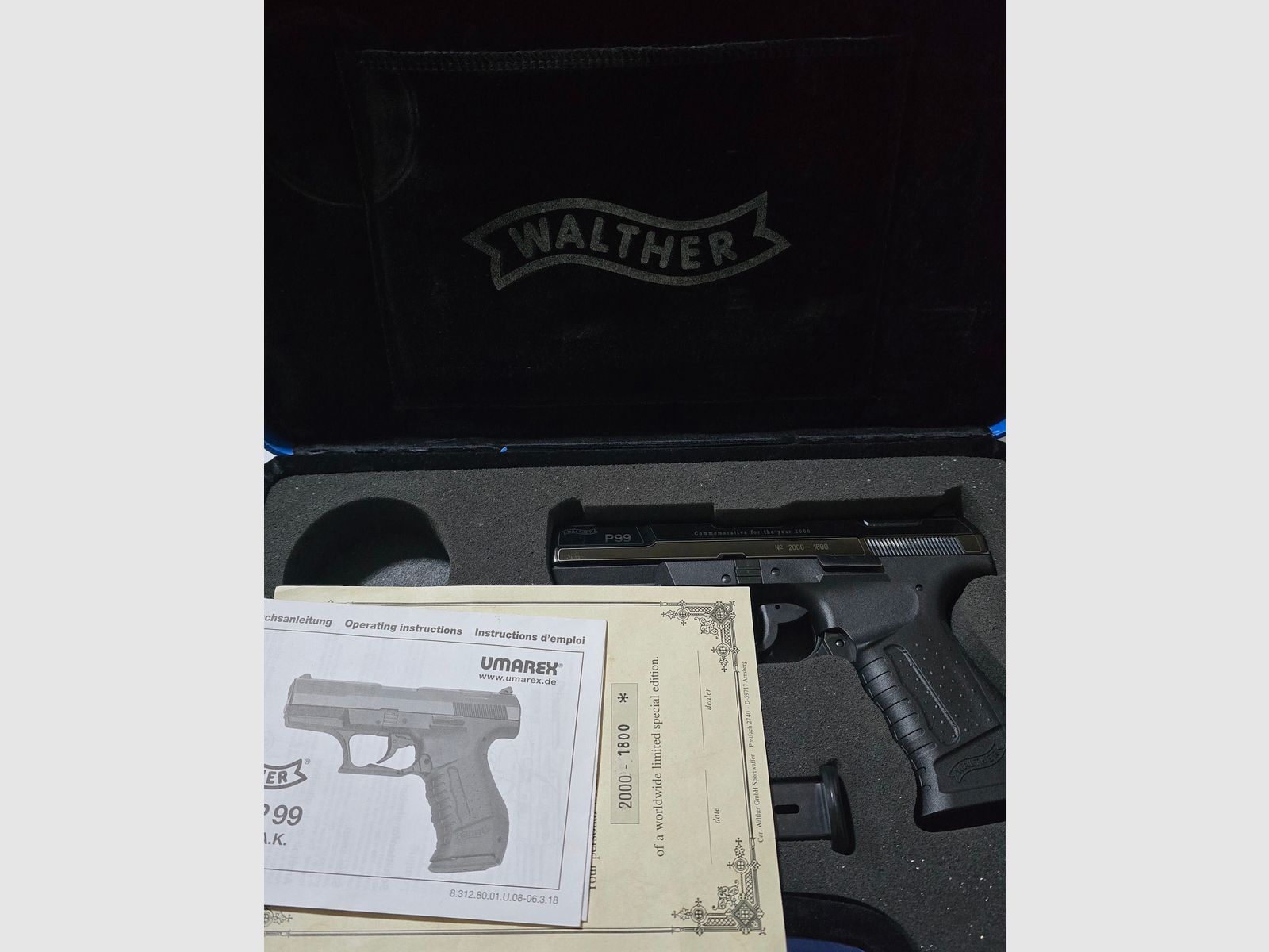 Walther P99 édition spéciale 2000 Millennium Schreckschuss, image 2 sur 6