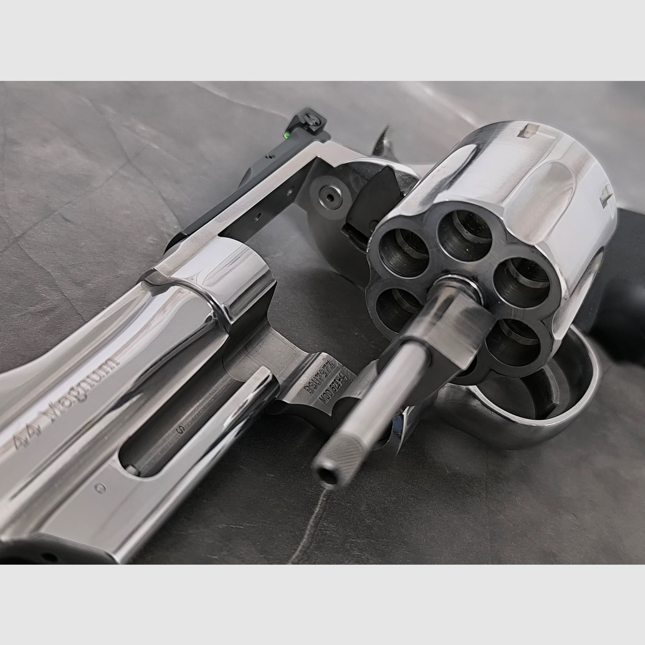 Smith and Wesson 629 4 44 er Magnum inkl. Zubehör 
