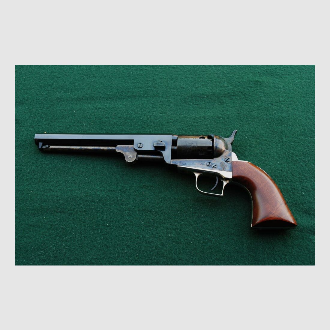Oryginalny Colt 1851, seria 2. BP, import z USA, pudełko i dokumenty