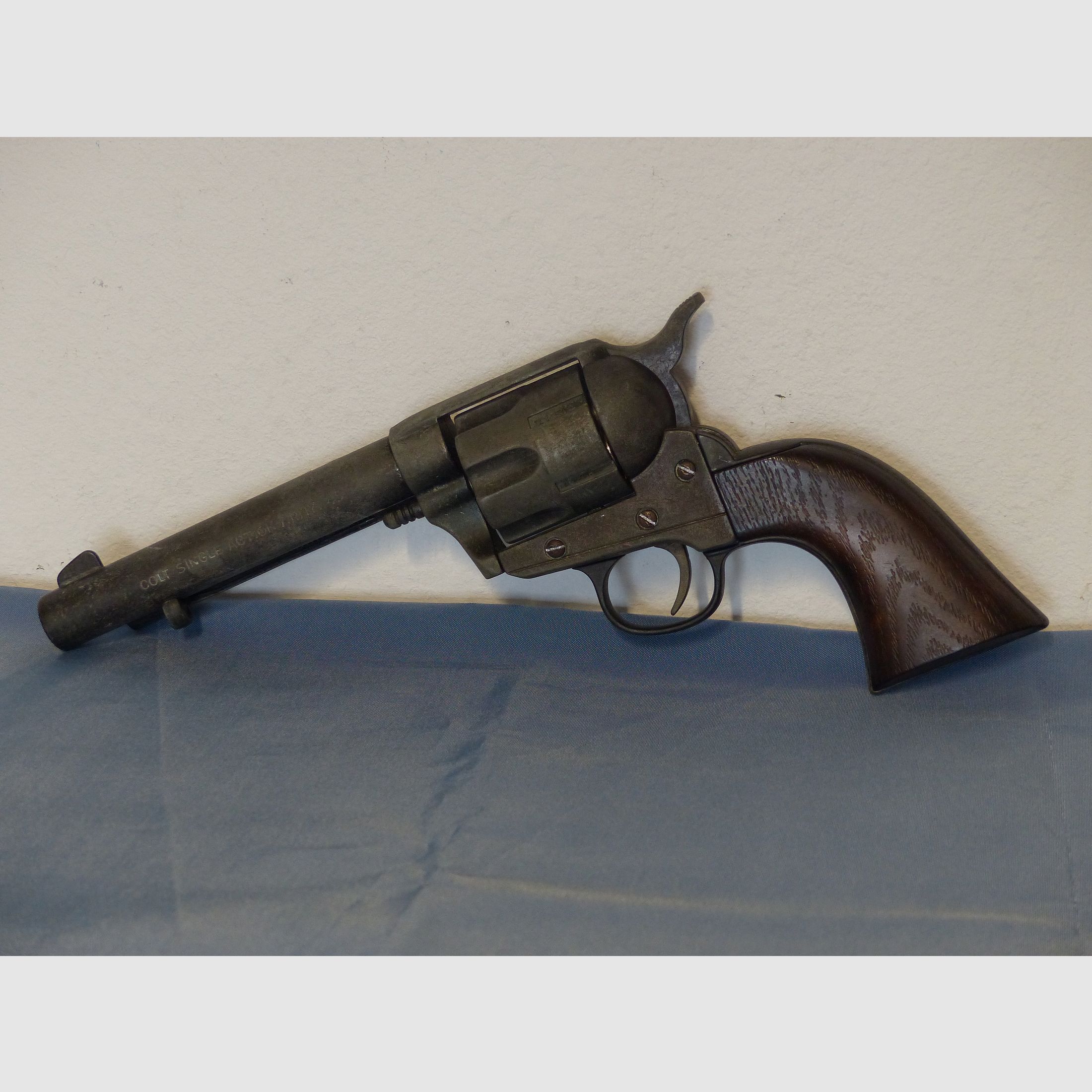 Colt Revolver Single Action Army Cal. .45 full metal decoration probably from the 70s
