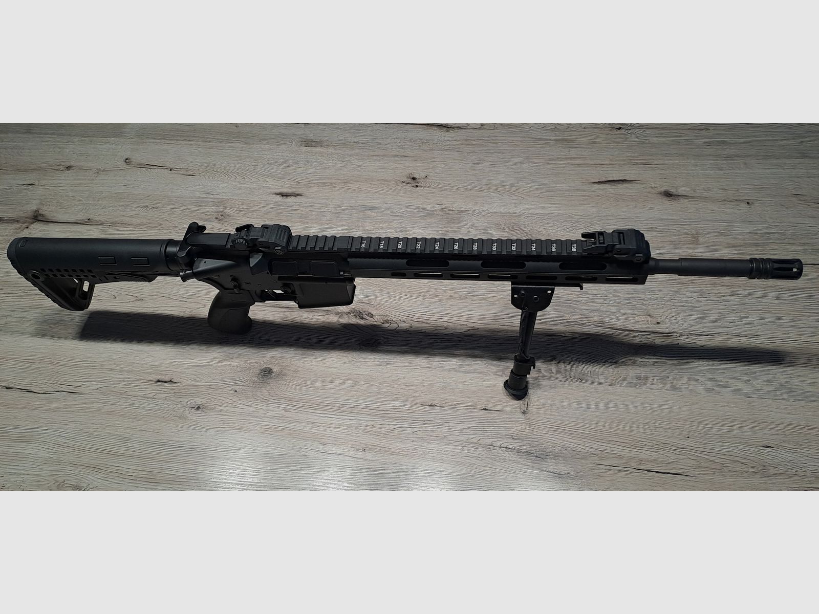 AR 15 LuxDefTec 16 inch, calibro 223, immagine 1 di 3