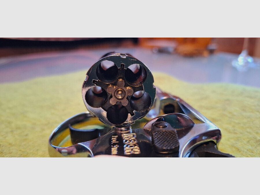 Sammler aufgepasst! Schreckschuss-Revolver Reck Chief Special Chrom (PTB 503), neuwertig ungeschossen einzigartig