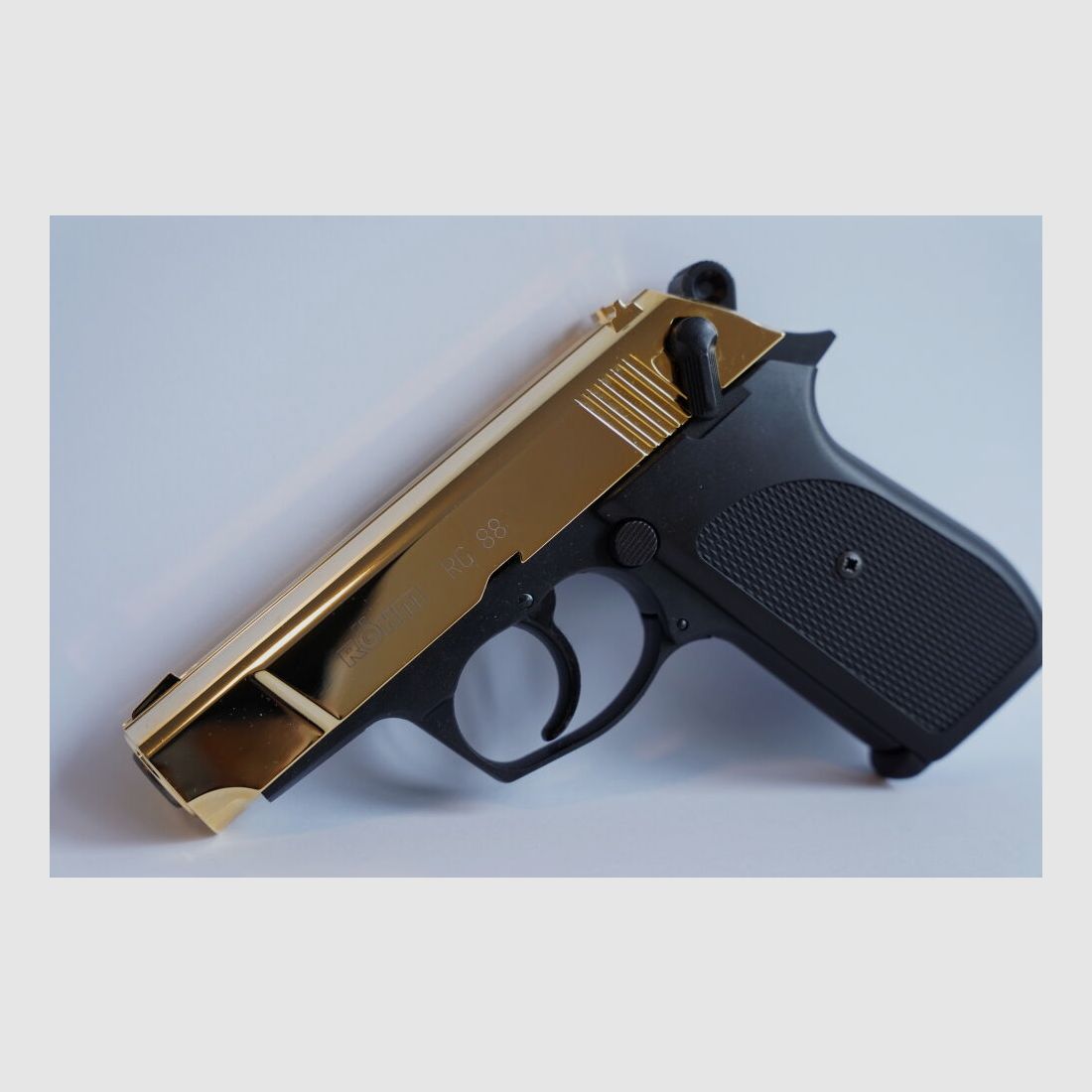 Röhm RG88 Czarny/Złoty pistolet alarmowy