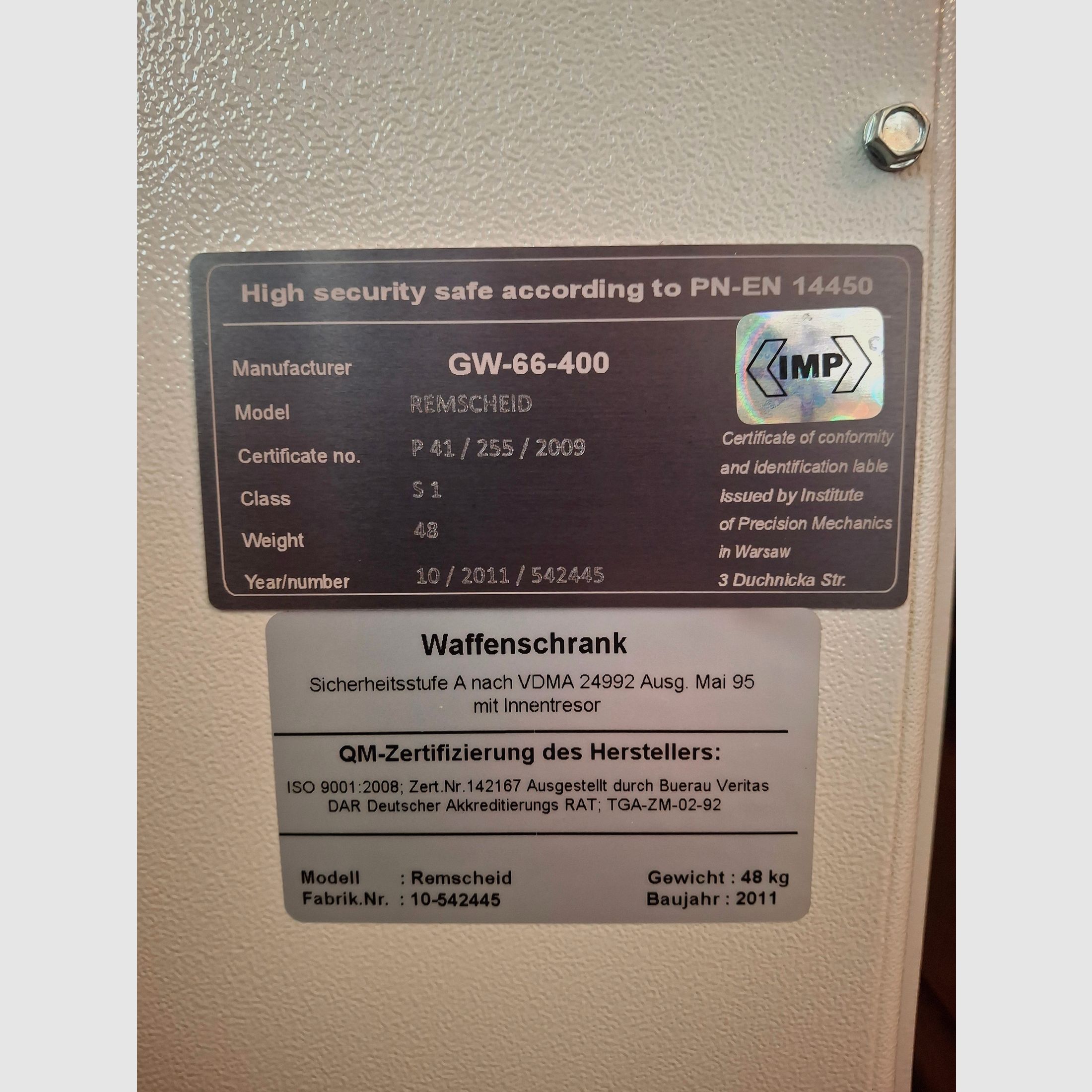 Waffenschrank für 3 Jagdgewehre