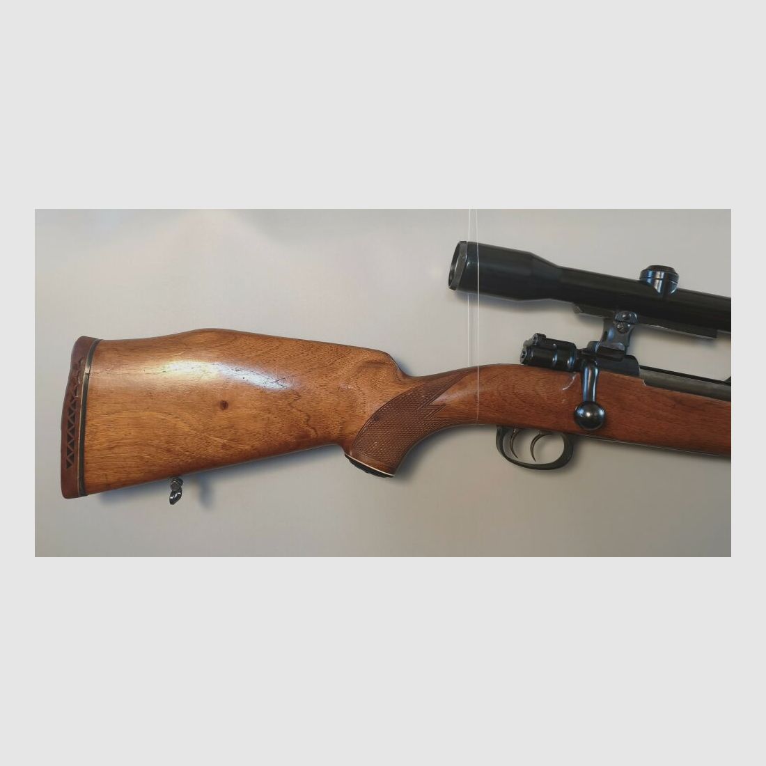 AKAH Merkur 7x64