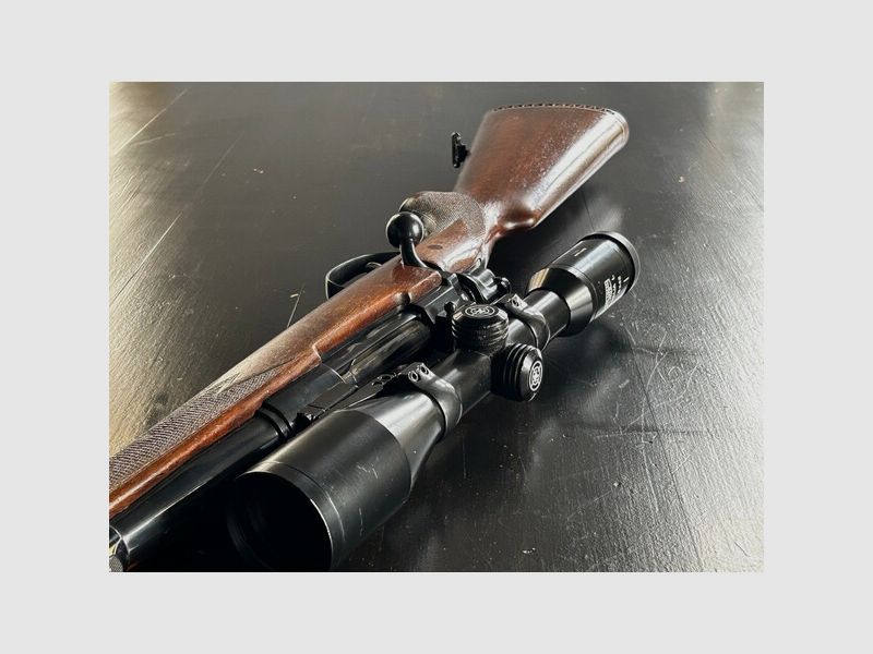 Repetierbüchse 98er System in Kal. 7x64 Kahles Helia L 6x42